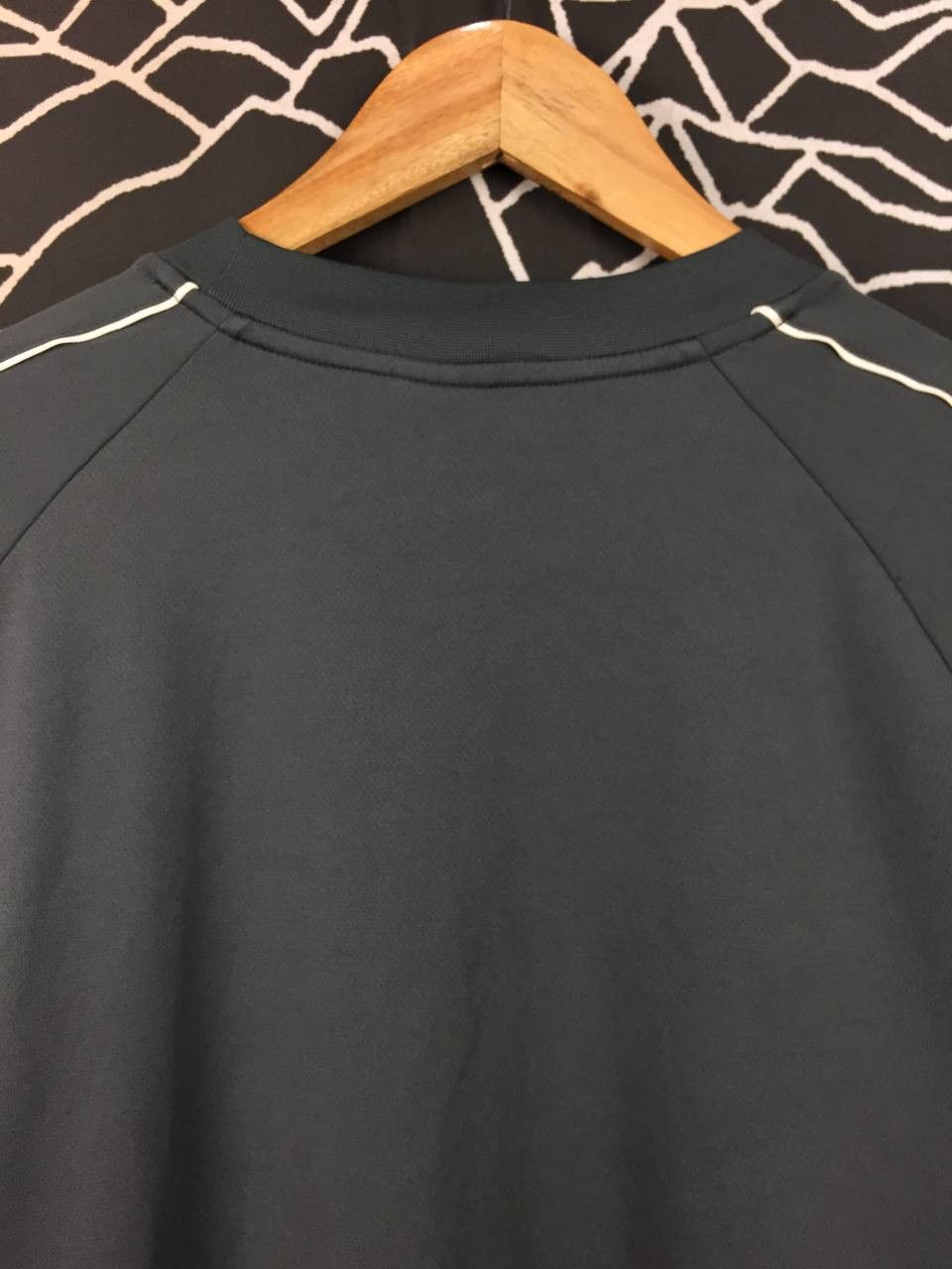 Nike Nike Center Swoosh Dri-FIT Paneled Training Jersey Size US XL / EU 56 / 4 - 10 Thumbnail