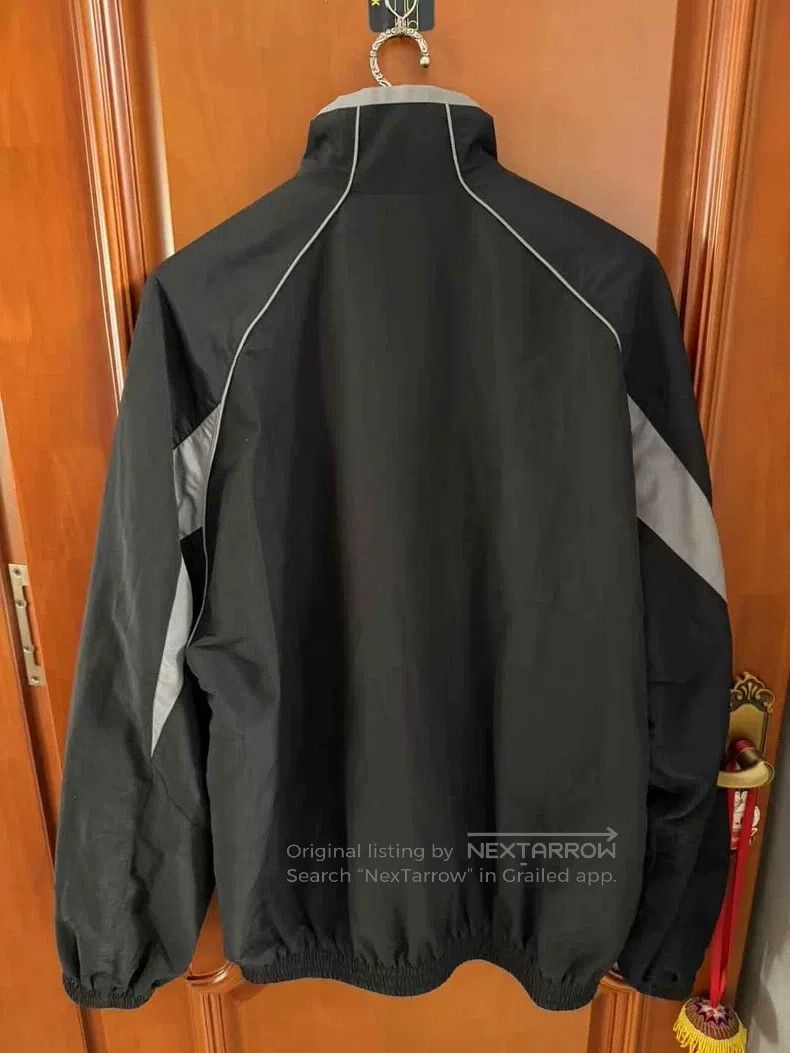 Balenciaga Balenciaga Black, White, and Grey Colorblocked Sports Jack Size US XS / EU 42 / 0 - 2 Thumbnail
