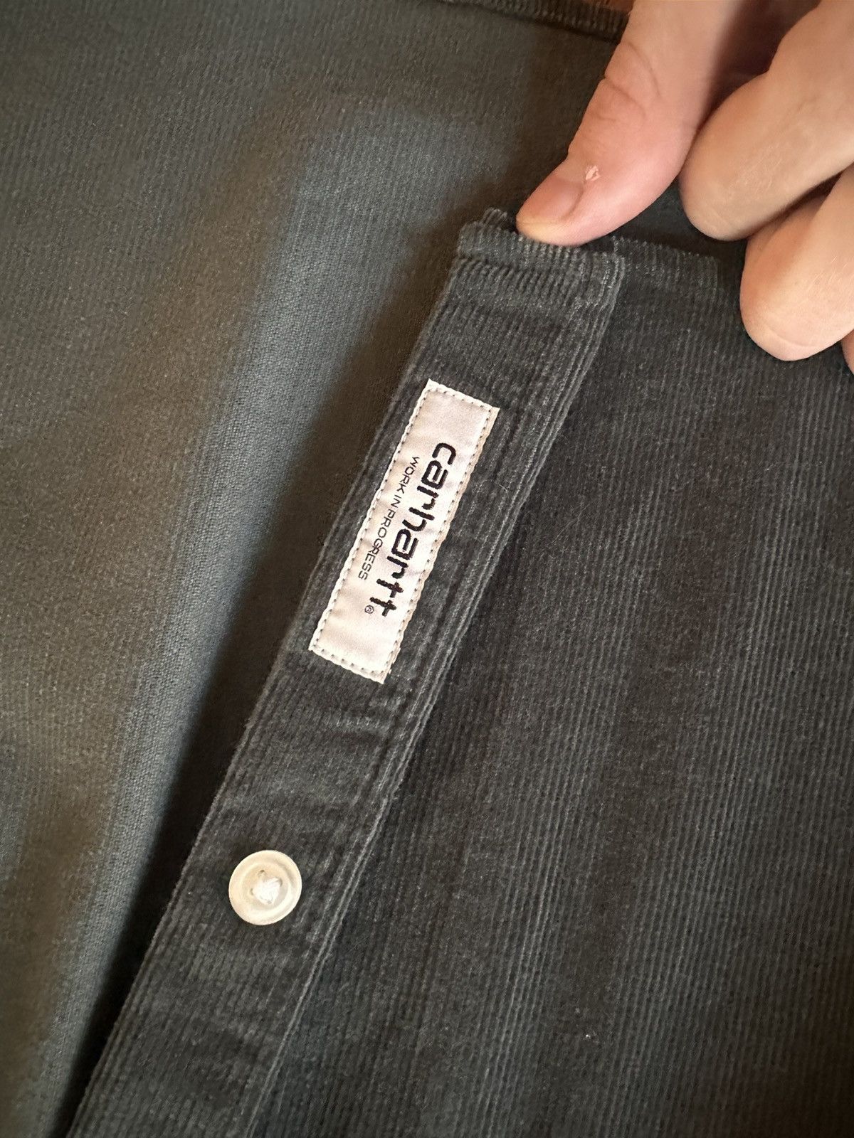 Carhartt Wip Carhartt WIP corduroy button up Size US L / EU 52-54 / 3 - 2 Thumbnail