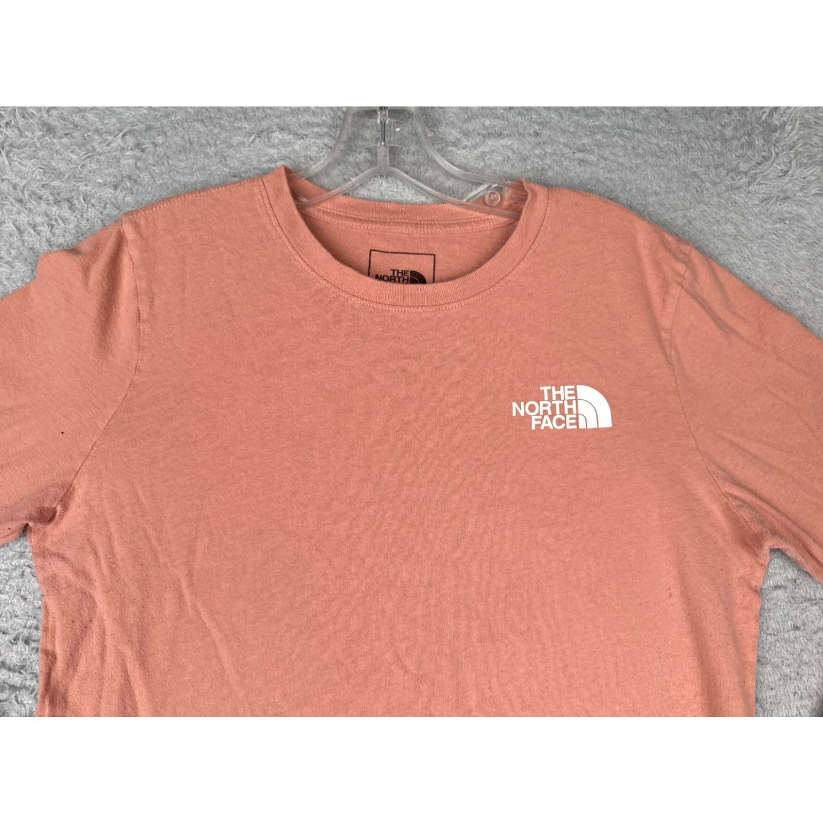 The North Face The North Face Shirt Women Medium Pink Long Sleeve Crew Neck 100% Cotton Size M / US 6-8 / IT 42-44 - 4 Thumbnail