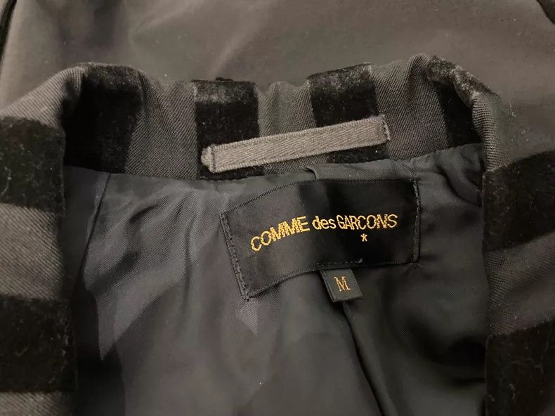 Comme des Garcons Comme des Garcons Black velvet striped suit jacket Size M / US 6-8 / IT 42-44 - 7 Thumbnail