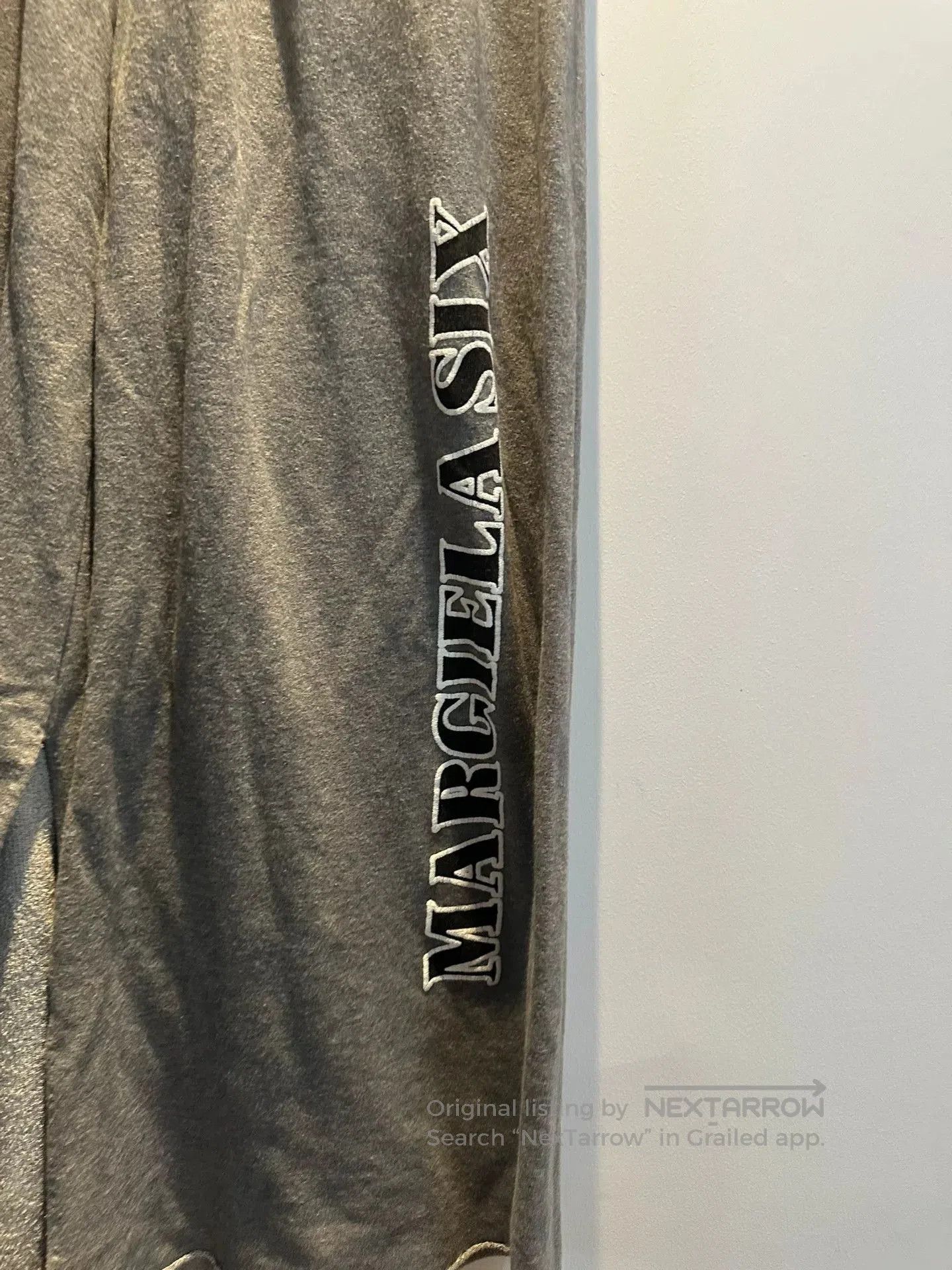 MM6 gray MM6 Maison Margiela sweatpants. Size 23" - 3 Thumbnail