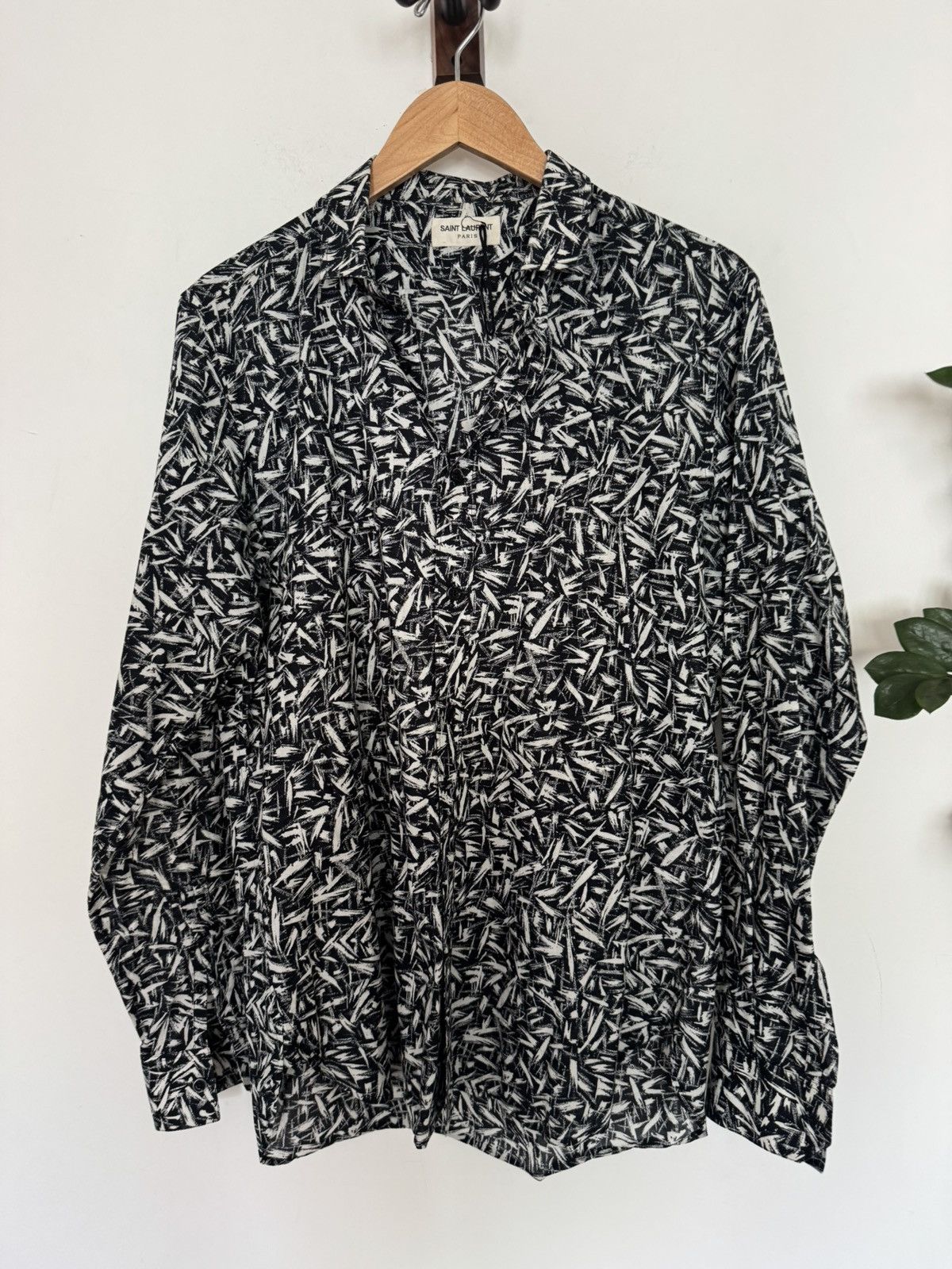 Saint Laurent Paris Iconic Hedi Brushstroke Shirt Size US M / EU 48-50 / 2 - 1 Thumbnail