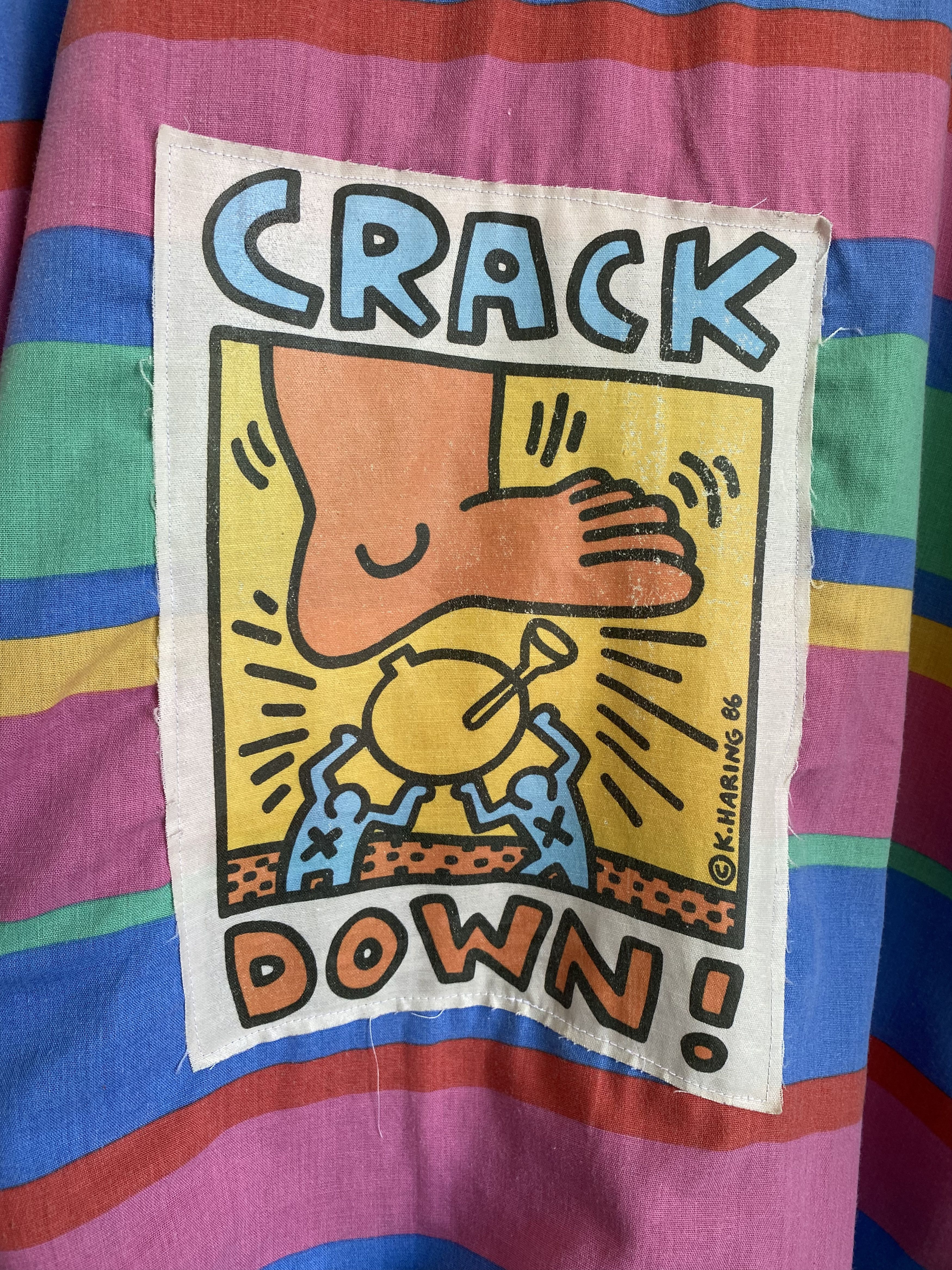 Arts & Science RARE vintage 1986 Keith Haring crack down sweatshirt Size US XL / EU 56 / 4 - 2 Thumbnail