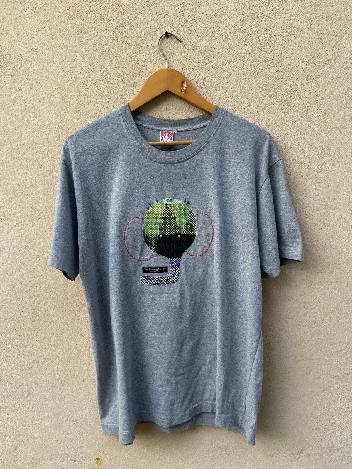 Vintage Vintage 90s Vintage No Problem t shirt Size US L / EU 52-54 / 3 - 3 Thumbnail