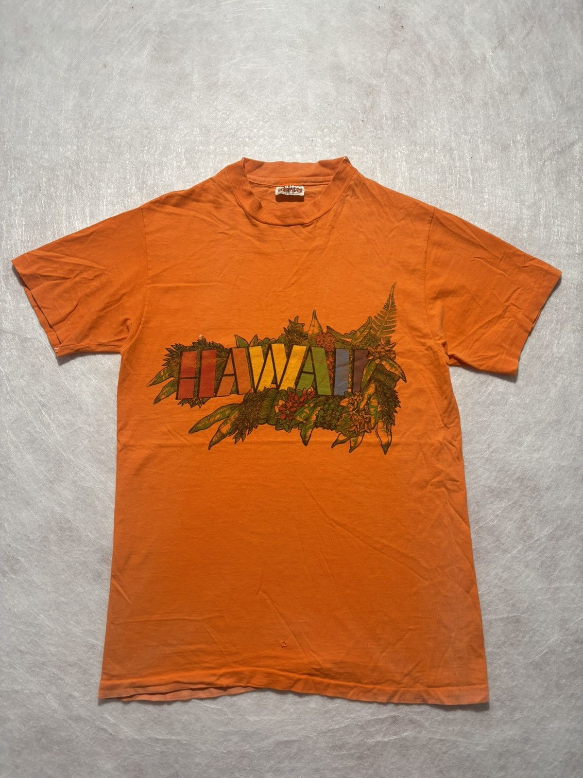 Vintage Vintage 70’s Hawaii Tshirt Size US M / EU 48-50 / 2 - 1 Thumbnail