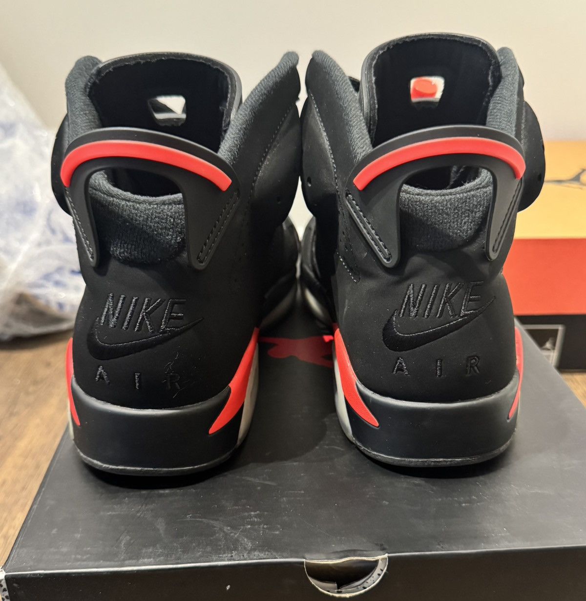 Jordan Brand Jordan 6 Retro - Infrared (2019) VNDS Size US 9 / EU 42 - 3 Thumbnail