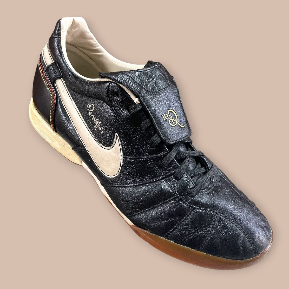 Nike Nike Tiempo Guri IC R10 Size US 8 / EU 41 - 12 Thumbnail