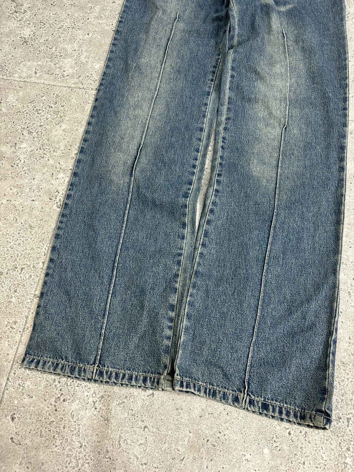 Japanese Brand × Vintage Archive Japanese Distressed Faded Fur Denim Pants Wideleg Size 30" / US 8 / IT 44 - 2 Thumbnail