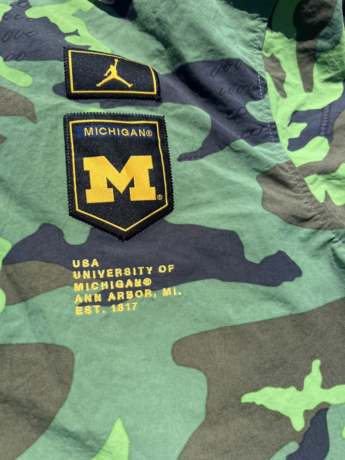 Jordan Brand Jordan x Michigan Wolverines x Salute to Service Coat Size US M / EU 48-50 / 2 - 1 Thumbnail
