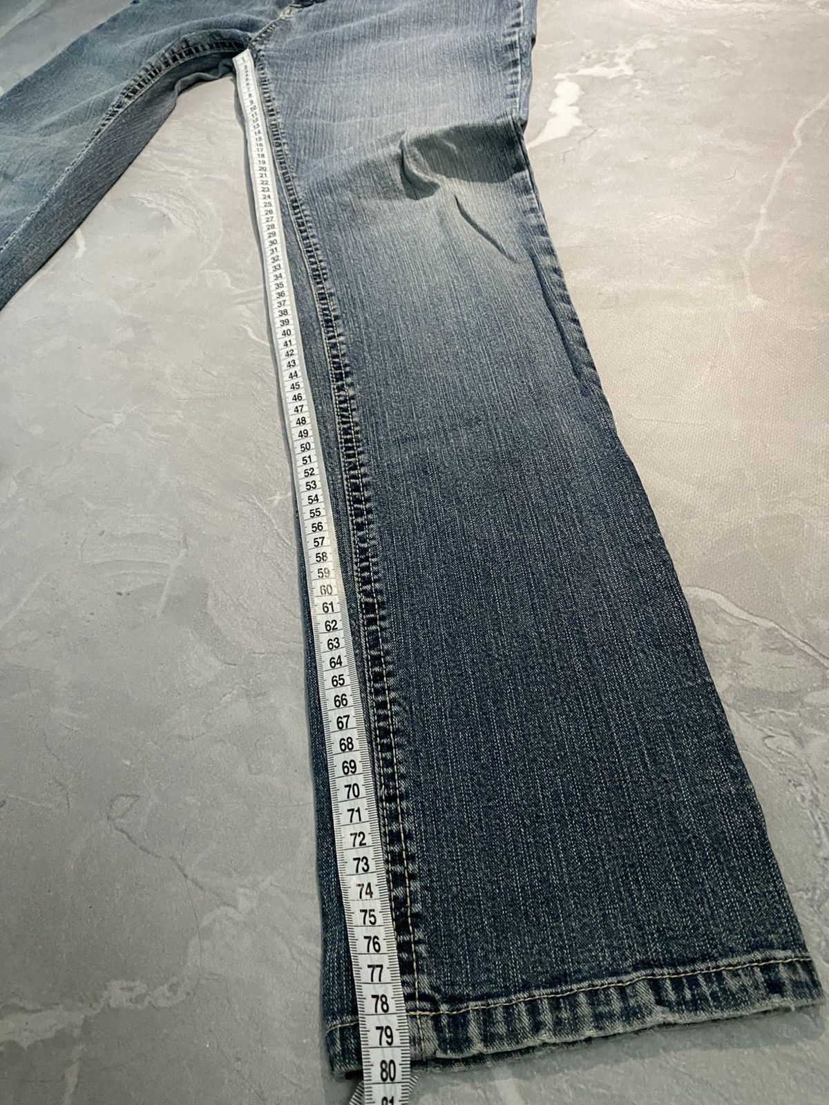 Japanese Brand Rare Washed Distressed Slim Jean / Number Nine Style Size US 33 - 11 Thumbnail