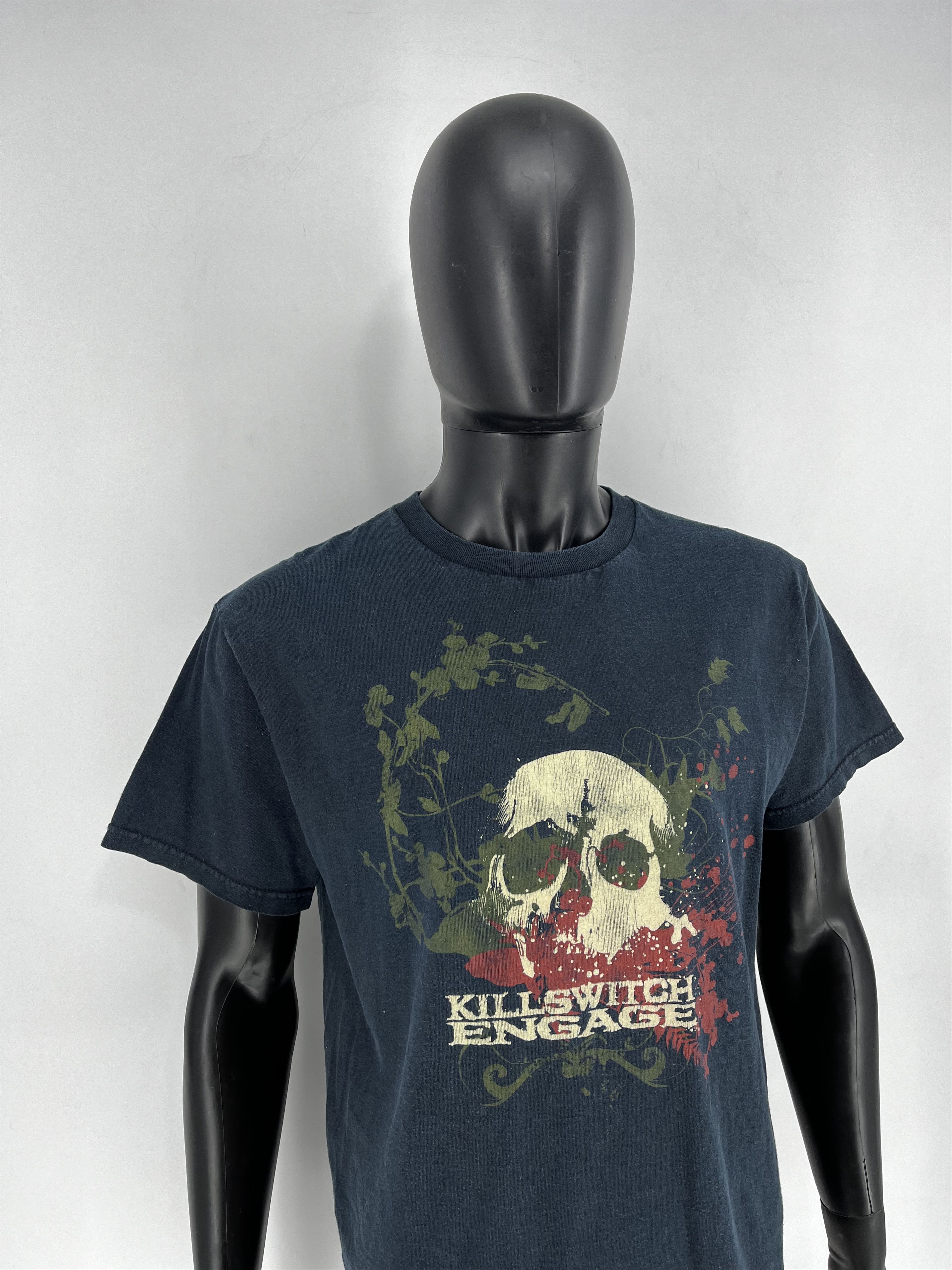 Band Tees Vintage Killswitch Engage y2k rock band tee 00’s Size US L / EU 52-54 / 3 - 4 Thumbnail