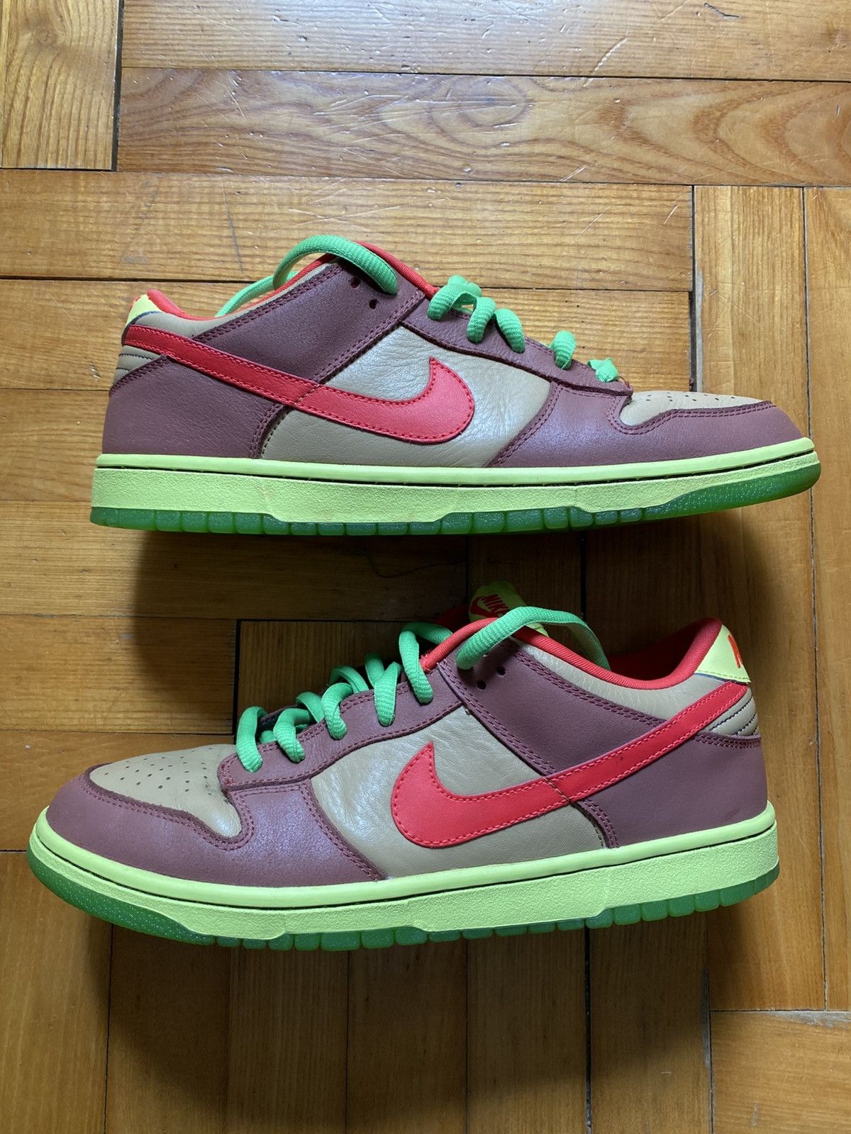 Nike nike dunk toxic sea robin Size US 11 / EU 44 - 2 Thumbnail