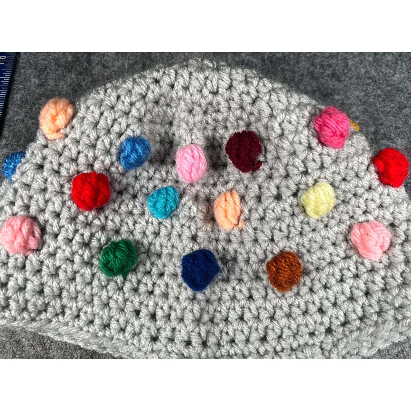 Gap Gap Beanie Hat Women One Size Gray Knit Acrylic Ear Flap Colorful Pom Ski Handmade Size ONE SIZE - 3 Thumbnail
