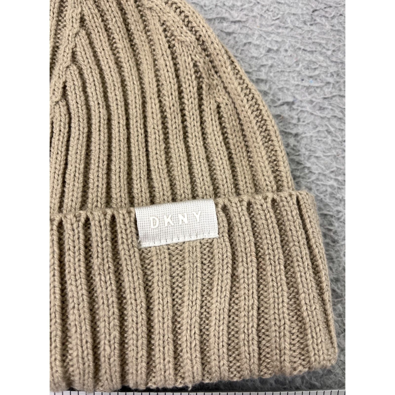 DKNY DKNY Beanie Hat Womens One Size Beige Ribbed Knit 100% Acrylic Snow Ski Theme Beanie Womens 90s (if applicable) Mens Size ONE SIZE - 2 Thumbnail