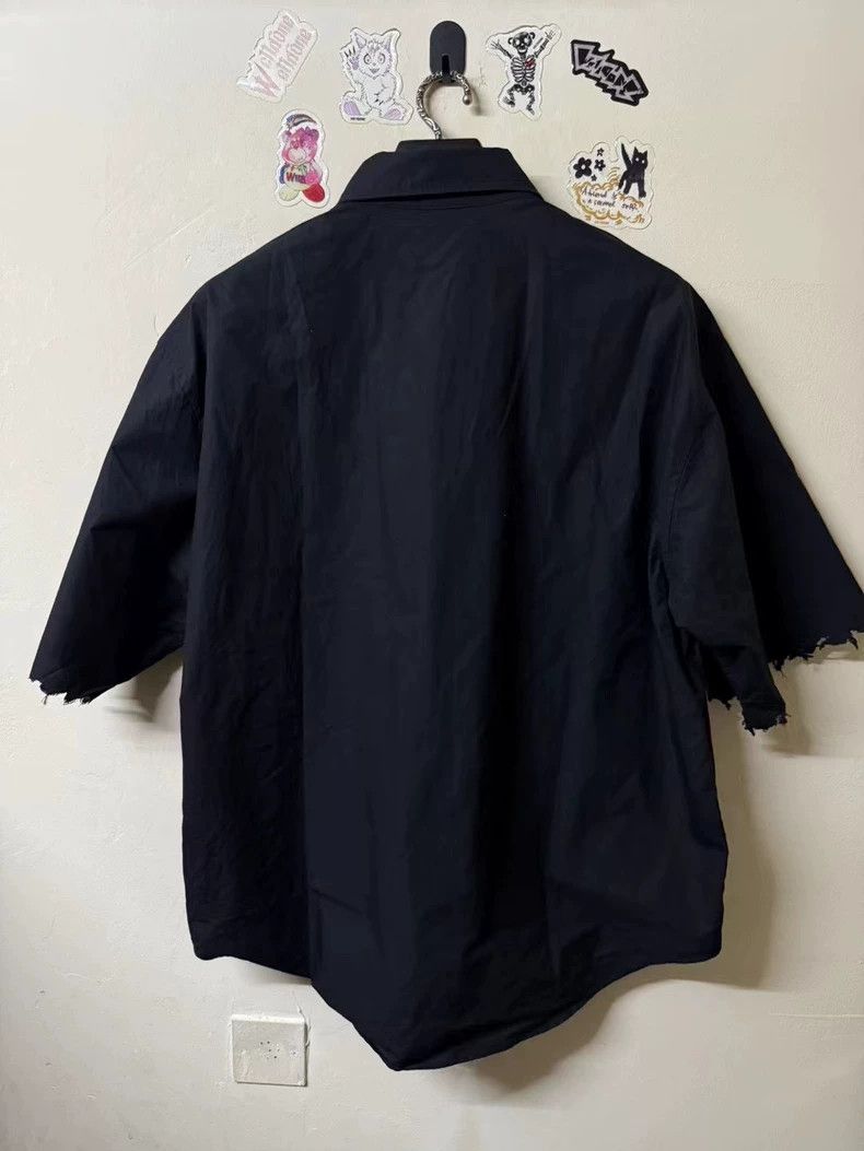 Balenciaga Balenciaga Destroy the logo shirt Size US XS / EU 42 / 0 - 2 Thumbnail