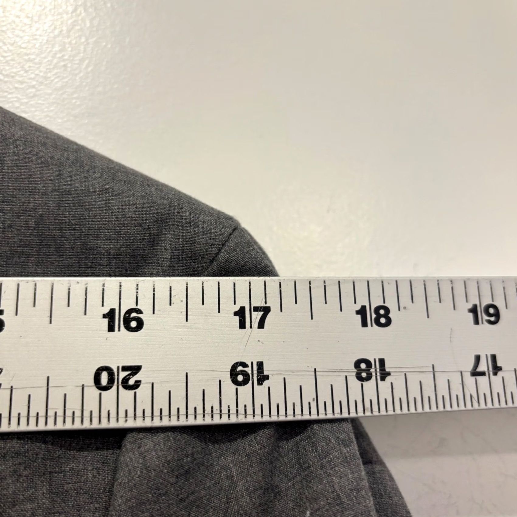 Massimo Dutti Massimo Dutti Sport Coat Gray Wool Blend 2 Button Notch Lapel Double-Vented Regular 36R Mens Portugal Blazer Size 46R - 7 Thumbnail
