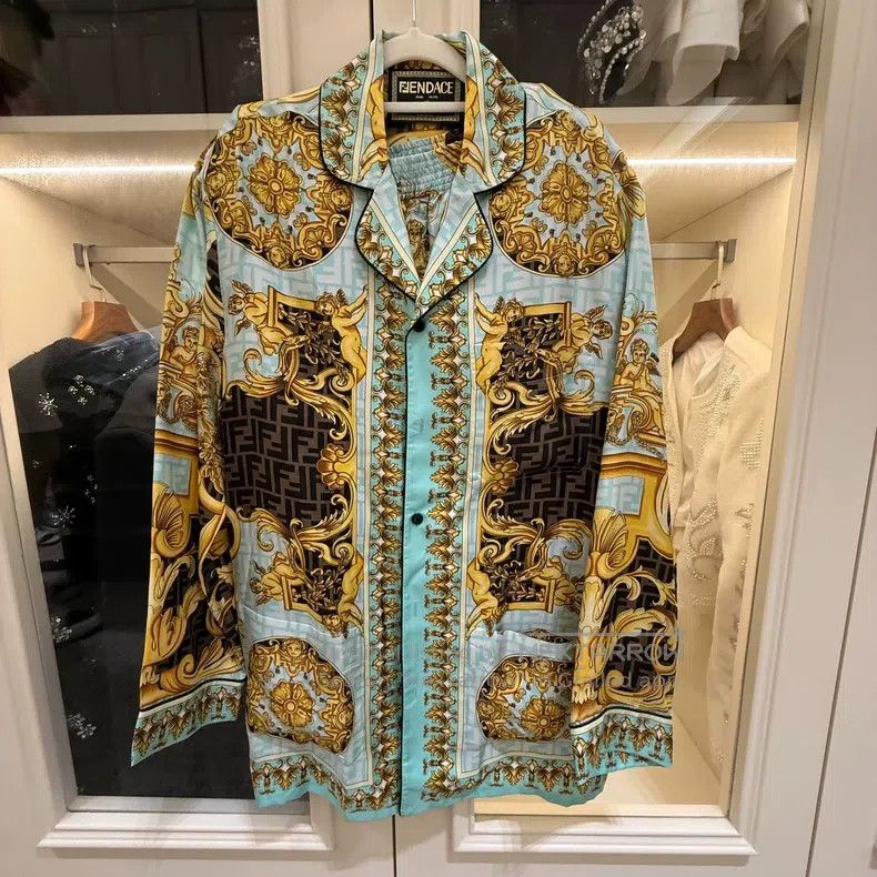 Versace Versace Co-branded mulberry silk shirt Size L / US 10 / IT 46 - 2 Thumbnail