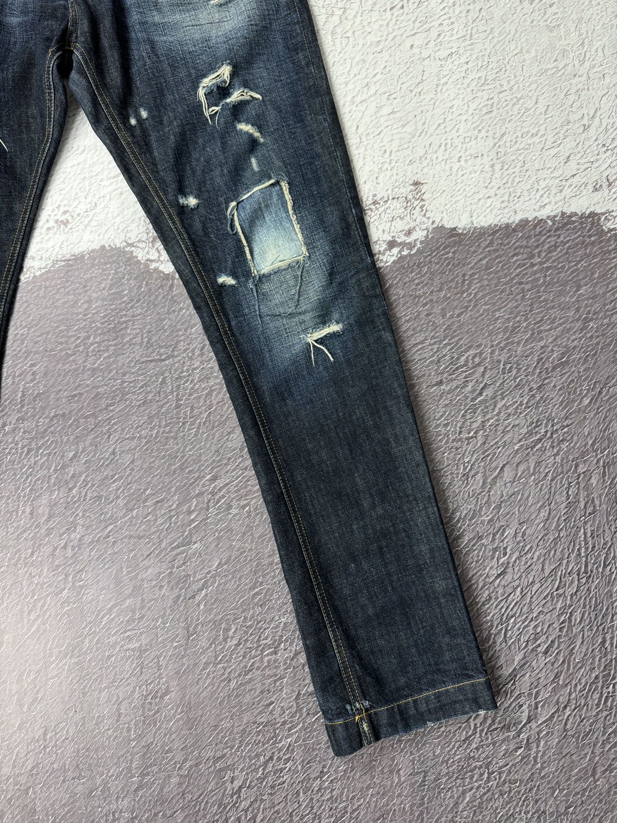 Dolce & Gabbana Dolce & Gabbana Distressed Indigo Denim Pants Jeans Size US 36 / EU 52 - 5 Thumbnail