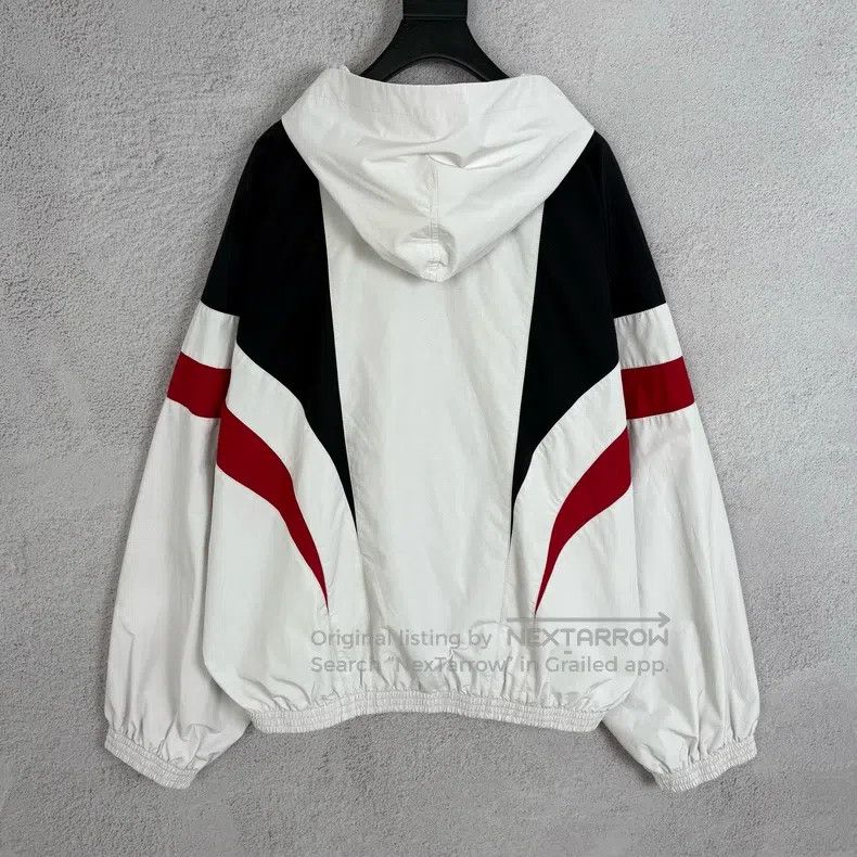 Balenciaga Balenciaga Color Blocked Logo Printed Hooded Long Sleeve J Size US L / EU 52-54 / 3 - 2 Thumbnail