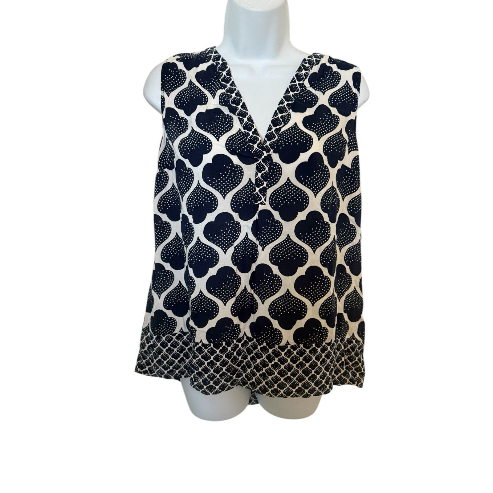 Boden Vintage Boden British Clothing White/Navy Geo Print Blouse Size S / US 4 / IT 40 - 1 Thumbnail