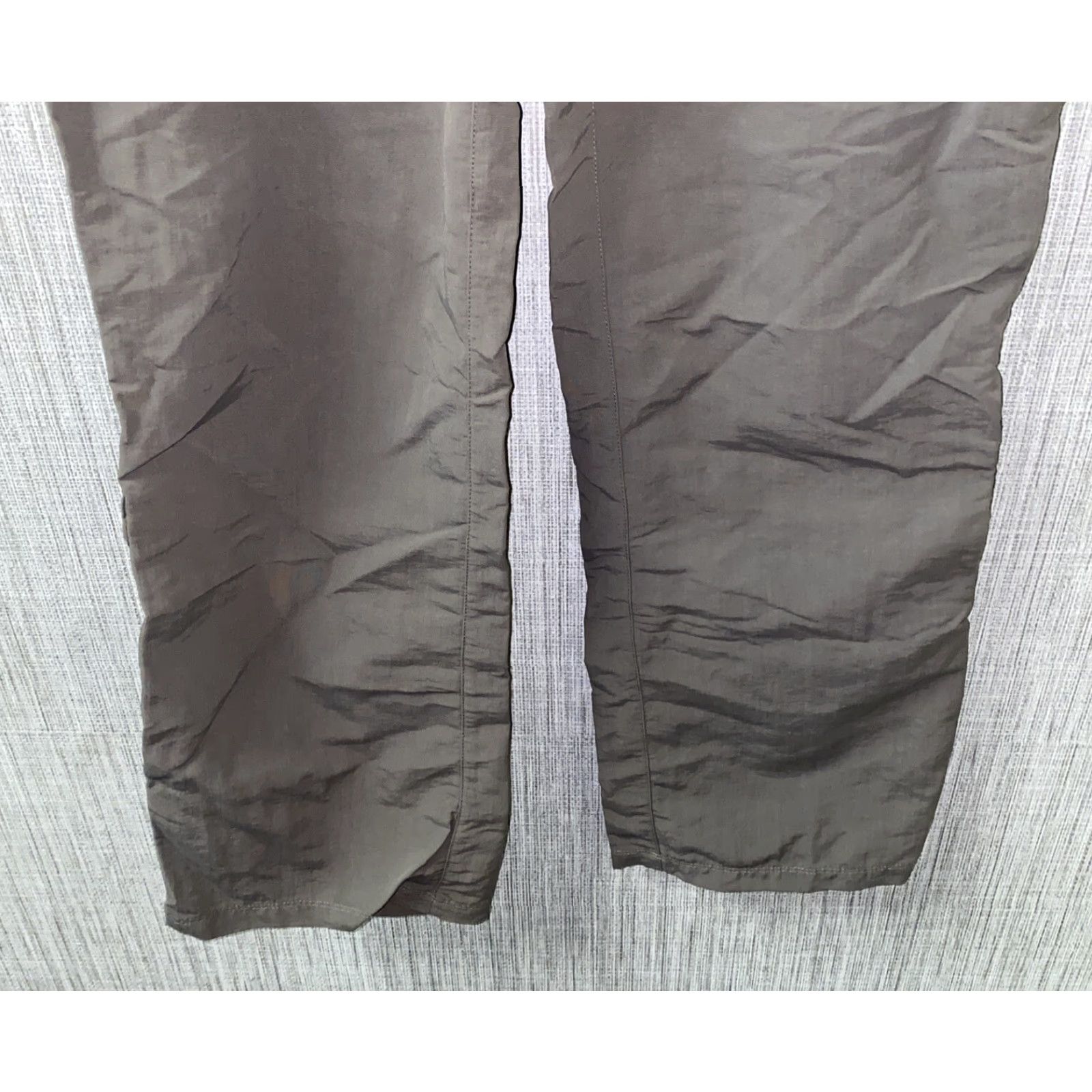 The North Face The North Face Womens Gray Nylon Convertible Hiking Pants Size 10 Size 32" / US 10 / IT 46 - 3 Thumbnail