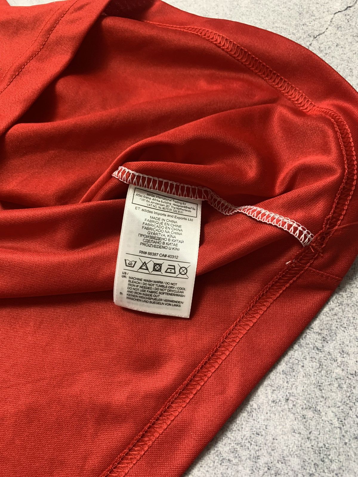 Adidas Vintage Adidas Wales Walsh 2016 Y2K soccer jersey Size US XL / EU 56 / 4 - 7 Thumbnail
