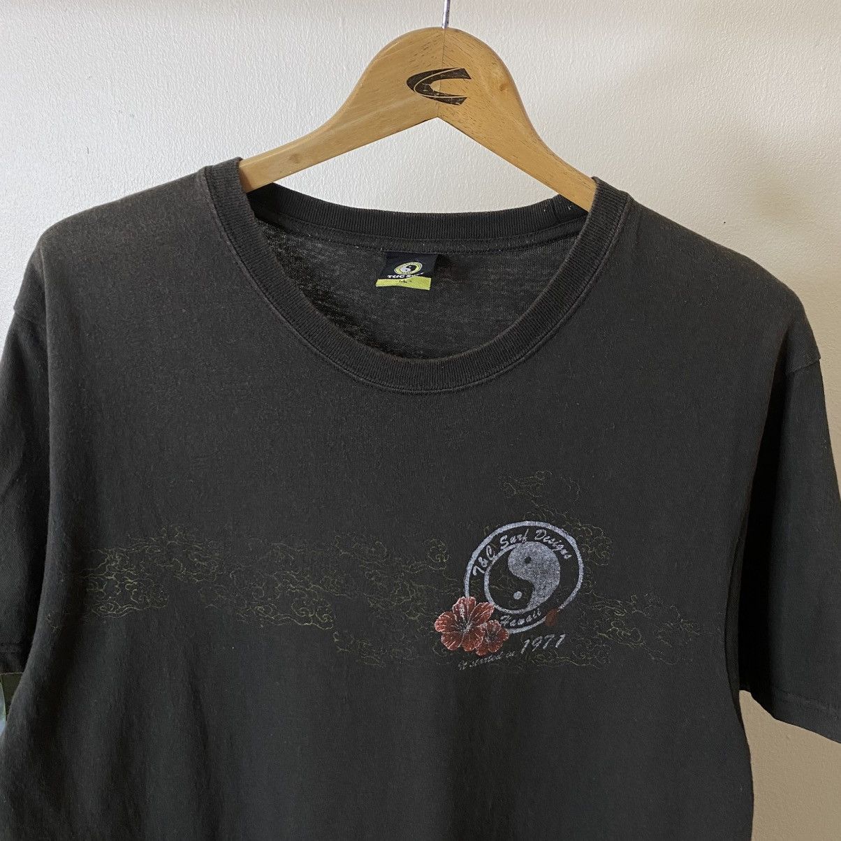 Vintage Y2K T&C Surf Tshirt Surfing Style Size US L / EU 52-54 / 3 - 8 Thumbnail