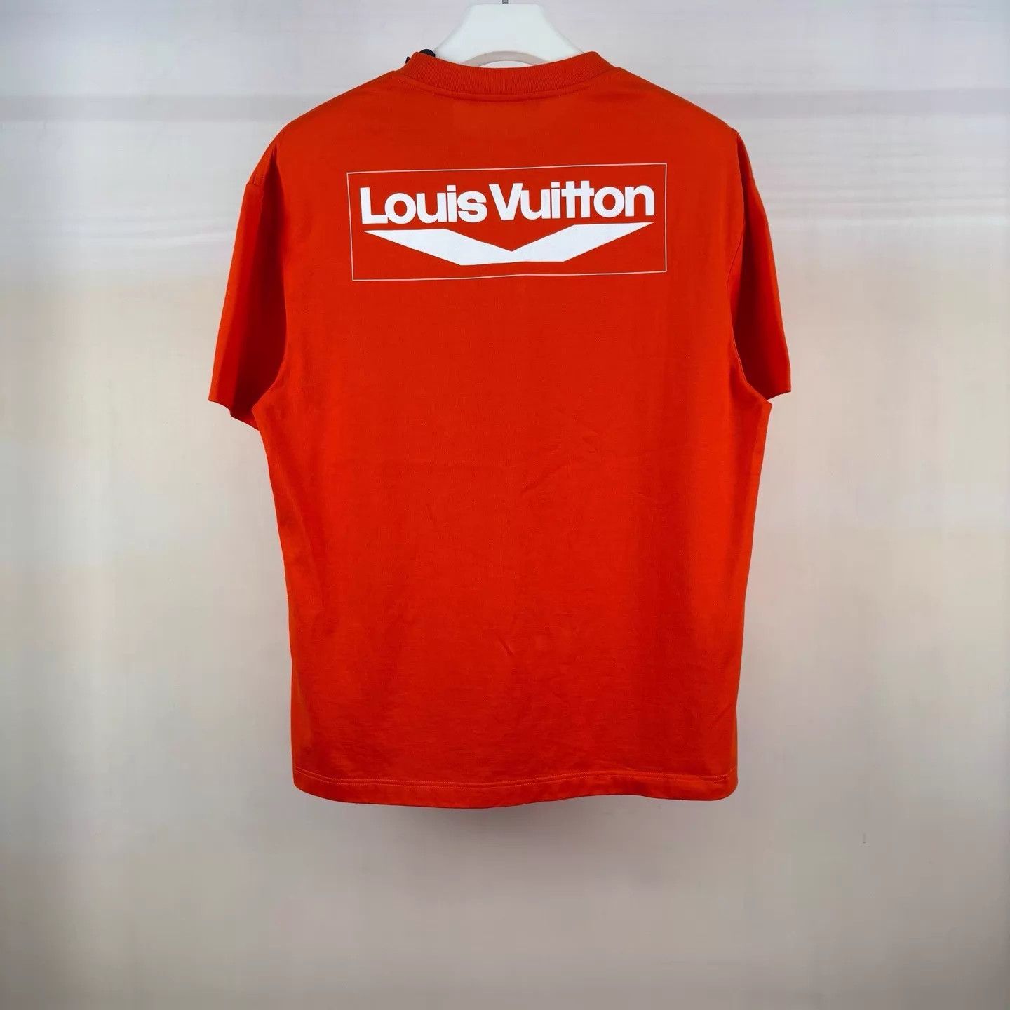 Louis Vuitton Louis Vuitton Orange Wave Logo SS Tee L Size US L / EU 52-54 / 3 - 2 Thumbnail