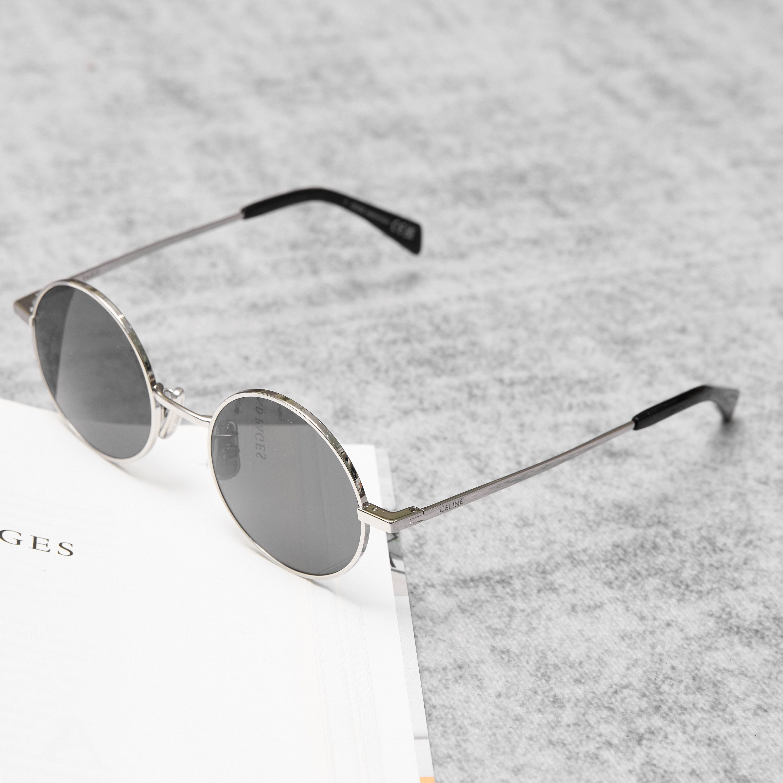 Celine CELINE CL40306U 16A Sunglasses Size ONE SIZE - 1 Thumbnail