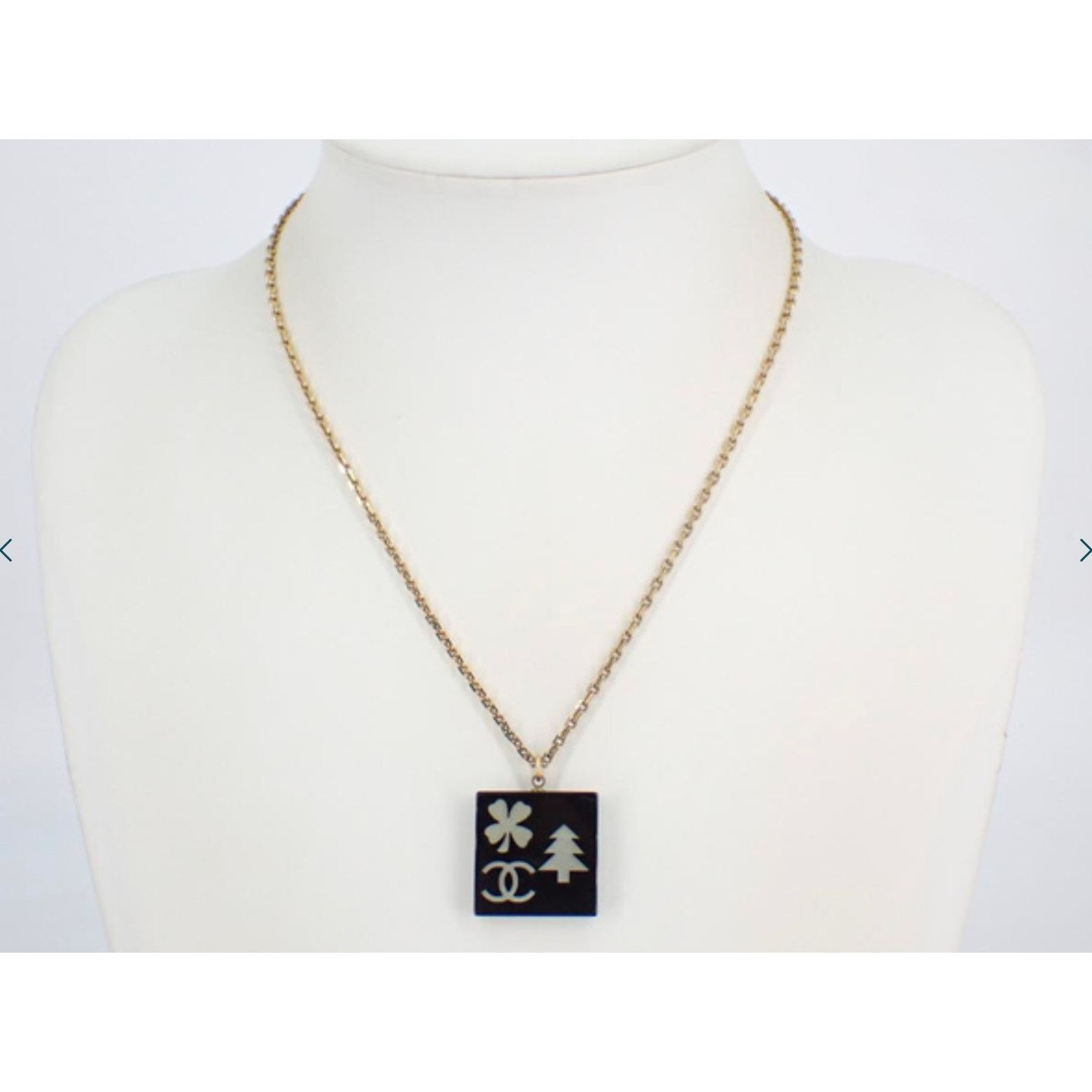 Chanel Vintage Chanel Clover Necklace | 2003 Collection | Authentic Size ONE SIZE - 3 Thumbnail