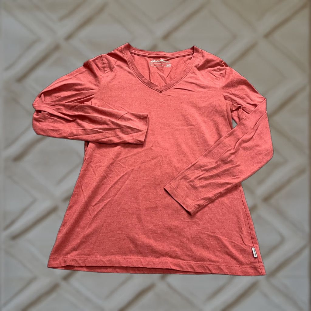 Eddie Bauer Eddie Bauer Women's Long Sleeve V-Neck T-Shirt Small Red Casual Cotton Basic 90s Style Size S / US 4 / IT 40 - 1 Thumbnail