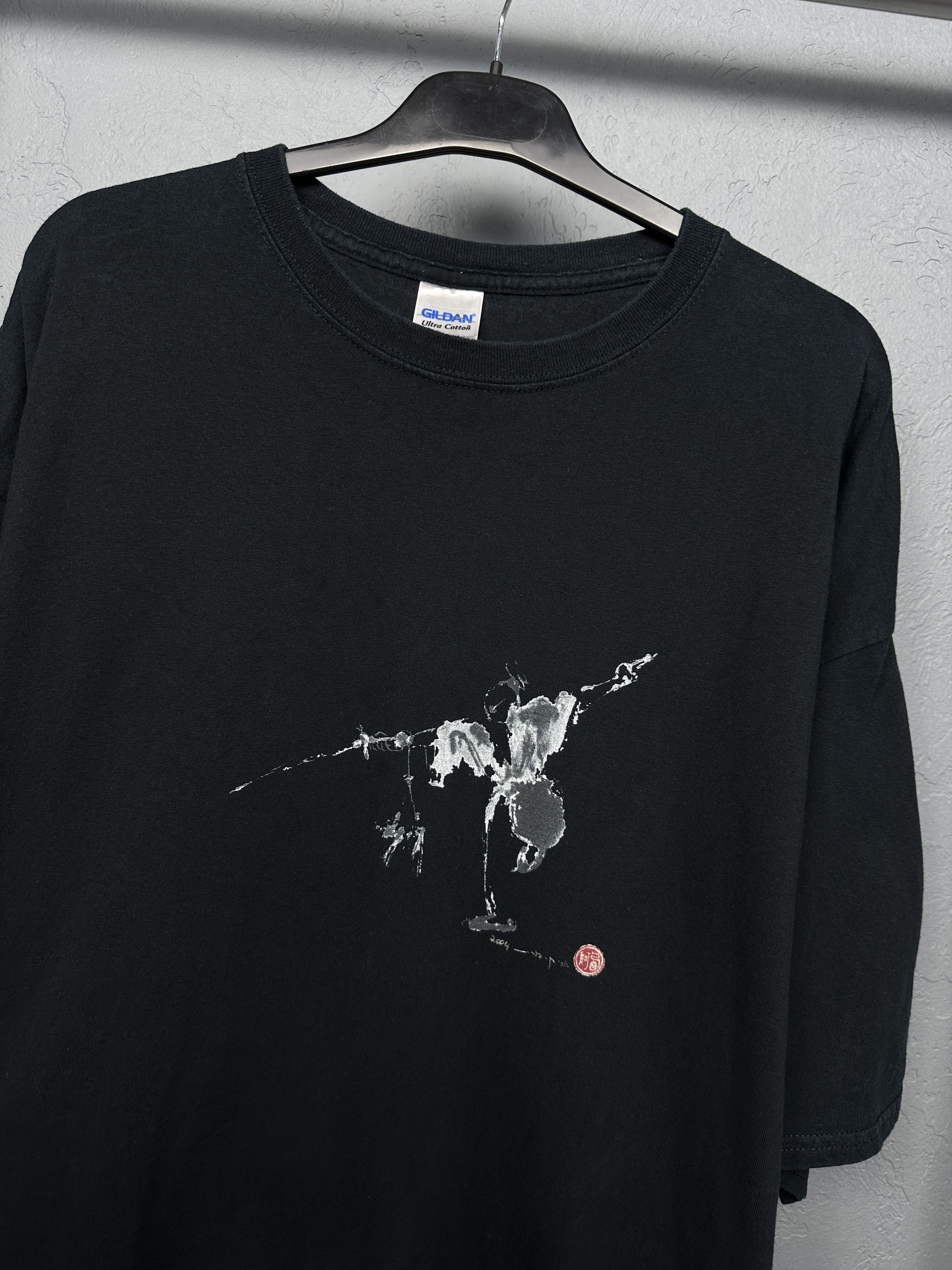 Japanese Brand Japanese Print 2004 Vintage Mens T-Shirt Size US XXL / EU 58 / 5 - 2 Thumbnail