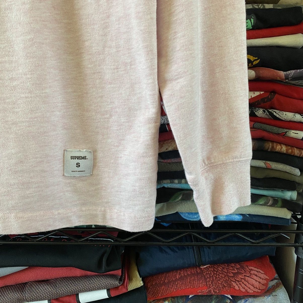 Supreme Supreme Warp Logo Shirt Pullover Hoodie Pink 2018 Size US S / EU 44-46 / 1 - 4 Thumbnail