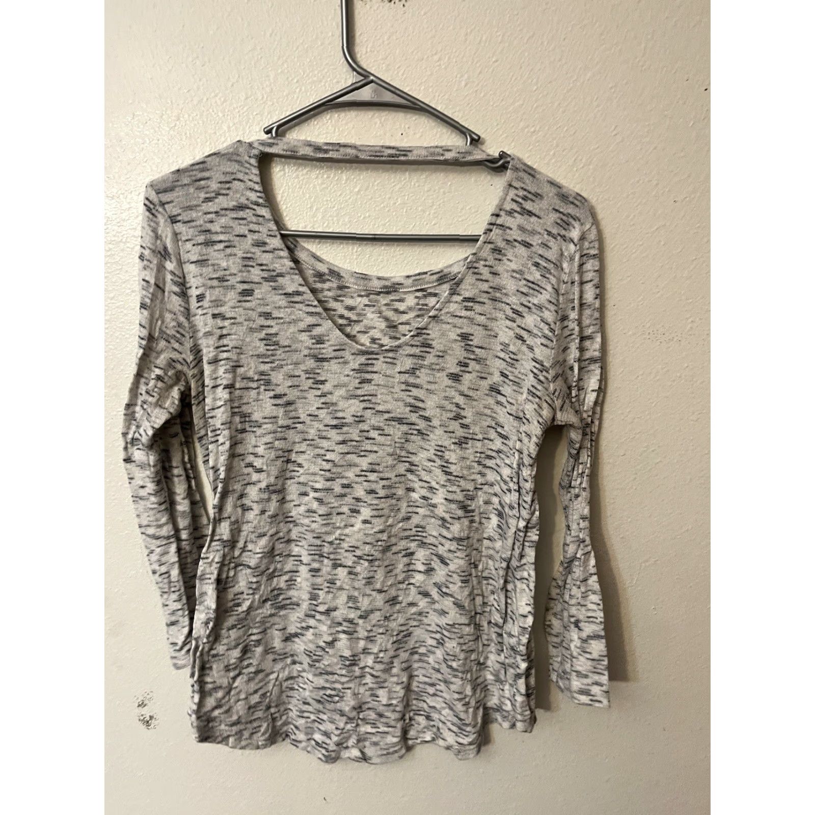 Loft LOFT T-Shirt Women's Small Gray Long Sleeve Knit Open-Back Casual 100% Cotton Basic Size S / US 4 / IT 40 - 2 Thumbnail