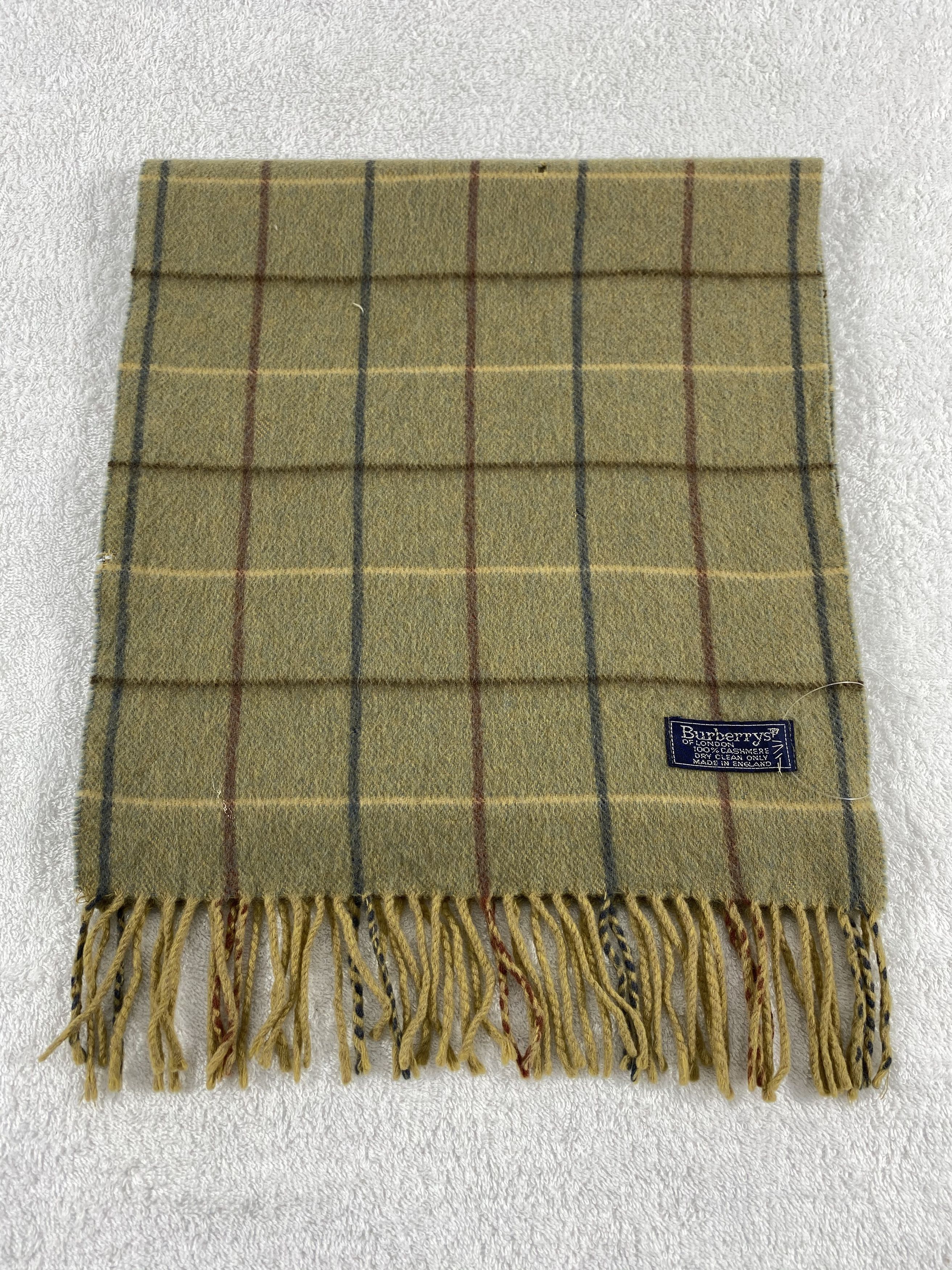 Burberry Vintage Burberry Scarf/Muffler/Neckwear MF758 Size ONE SIZE - 2 Thumbnail