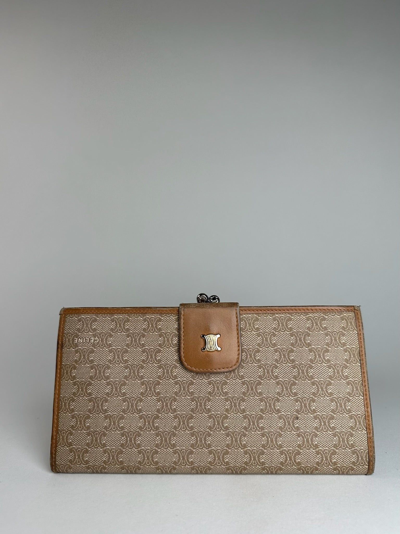 Celine Vintage Paris Triomphe Monogram Leather Wallet Beige Brown Size ONE SIZE - 1 Thumbnail
