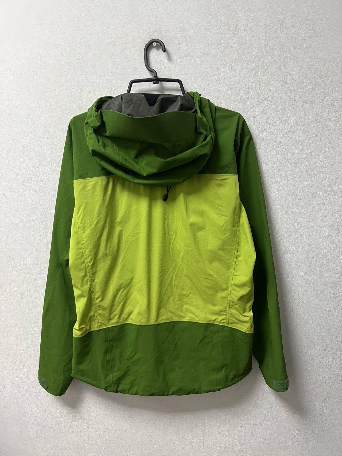 Arc'teryx Vintage Arc’teryx Beta LT Goretex Pro Men’s Jacket Size S Size US S / EU 44-46 / 1 - 18 Thumbnail
