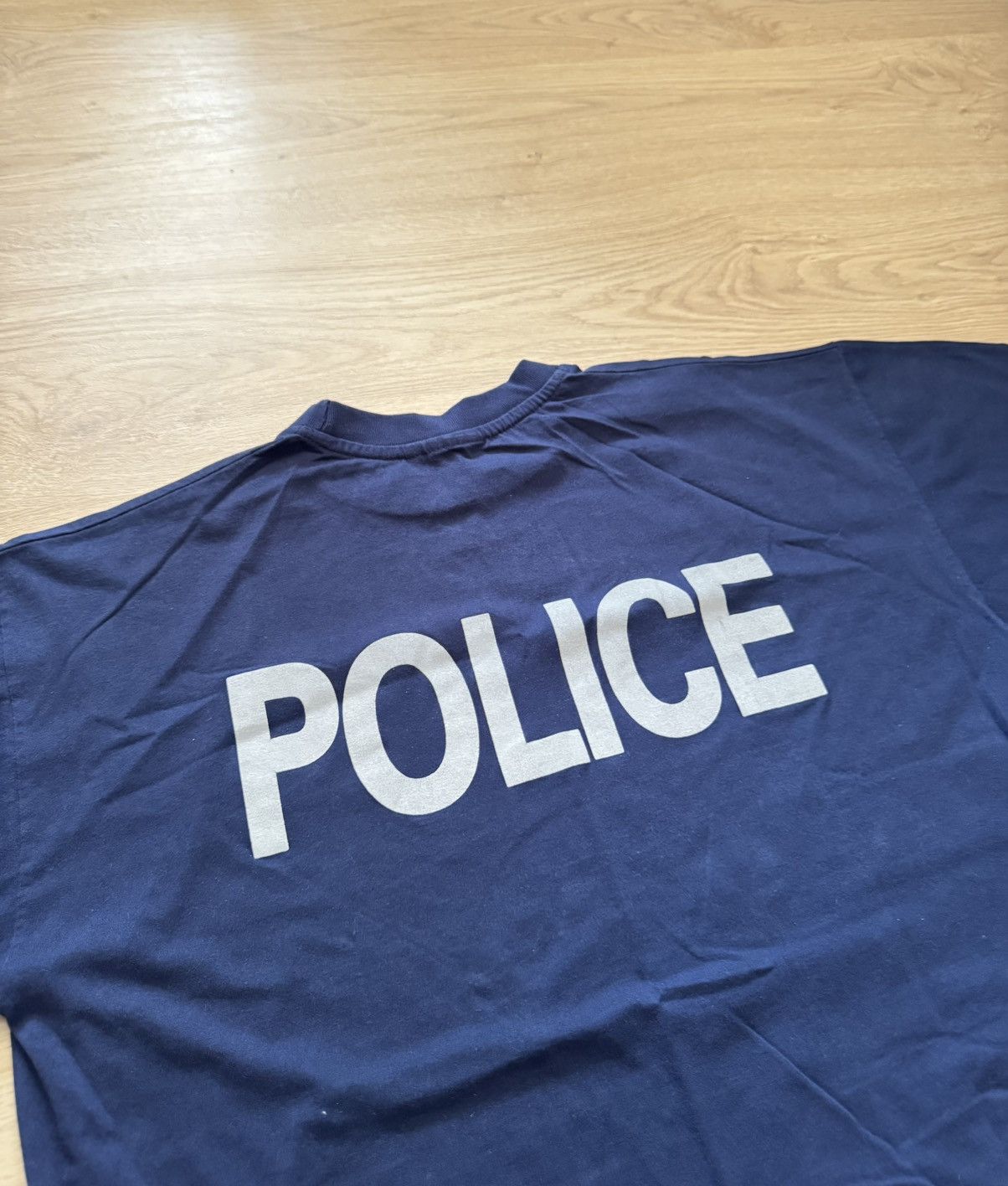 Vintage Vintage Police Reflective Navy T-Shirt Size US XL / EU 56 / 4 - 3 Thumbnail