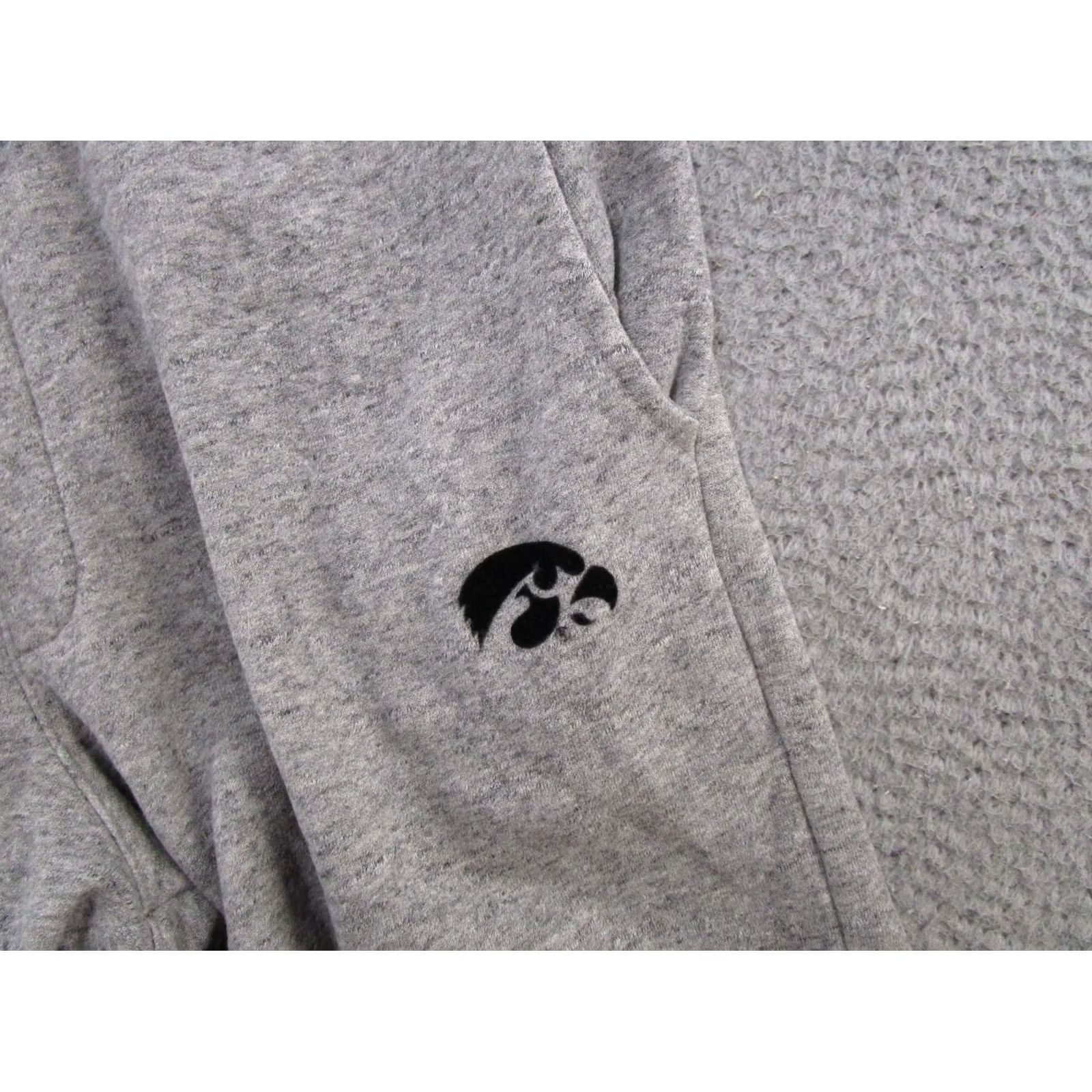 Vintage Tailgate University Iowa Hawkeyes Lounge Sweat Elastic Waist Shorts Mens Size L Gray Lounge Sweat Shorts Mens LGray University Tailgate Hawkeyes Size US 33 - 4 Thumbnail