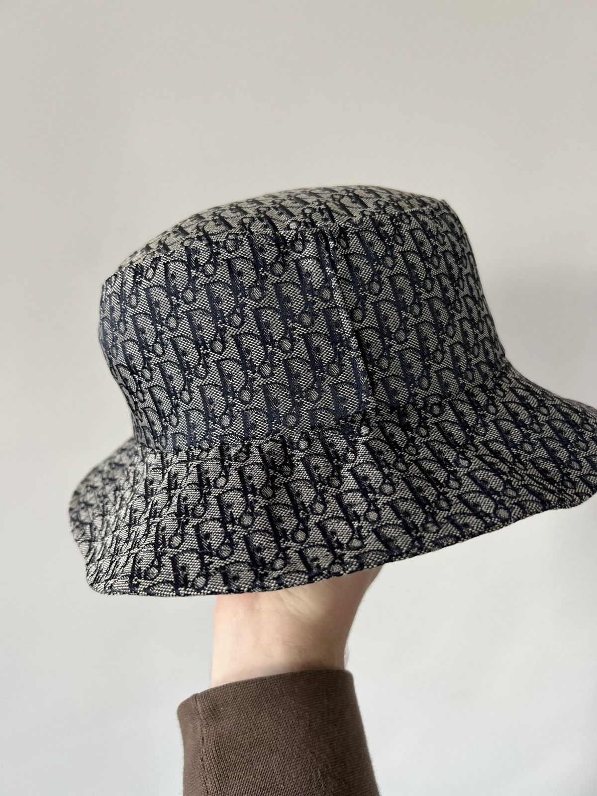 Dior ARCHIVE 90’s MONOGRAM CHRISTIAN DIOR BUCKET HAT SIZE 57 Size ONE SIZE - 3 Thumbnail