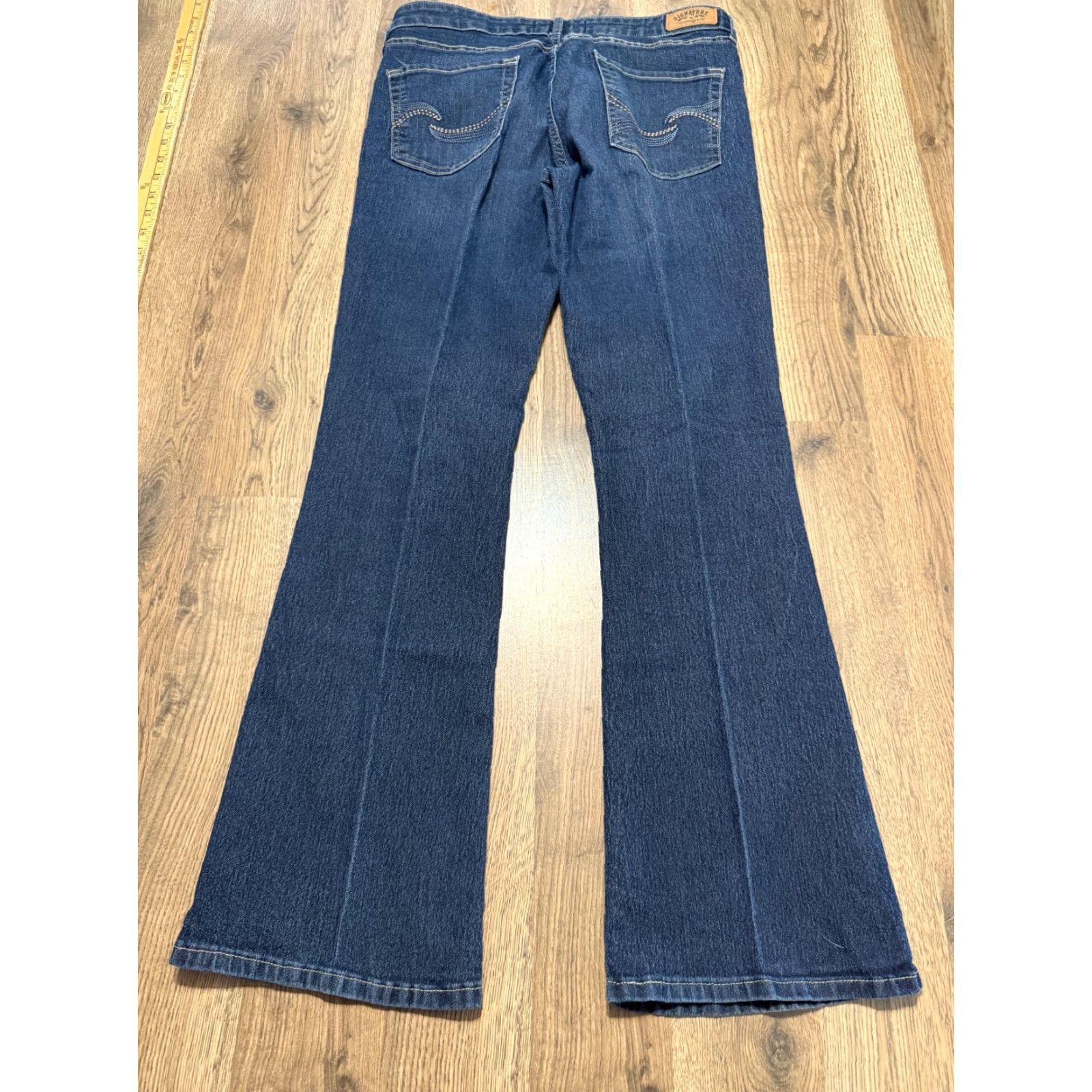 Levi's Levi's Jeans Women's Size 12M Denim Blue Modern Bootcut Mid Rise 5-Pocket Regular Inseam 30.5 in Stretch Jeans Womens Size 34" / US 12 / IT 48 - 2 Thumbnail