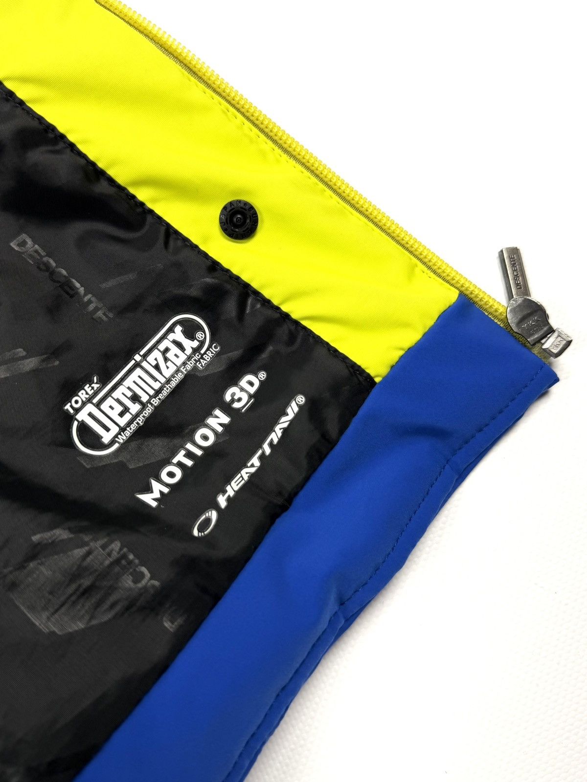 Descente Descente Ski Jacket Waterproof 20K Alpine Outdoor Gorpcore Size US L / EU 52-54 / 3 - 17 Thumbnail