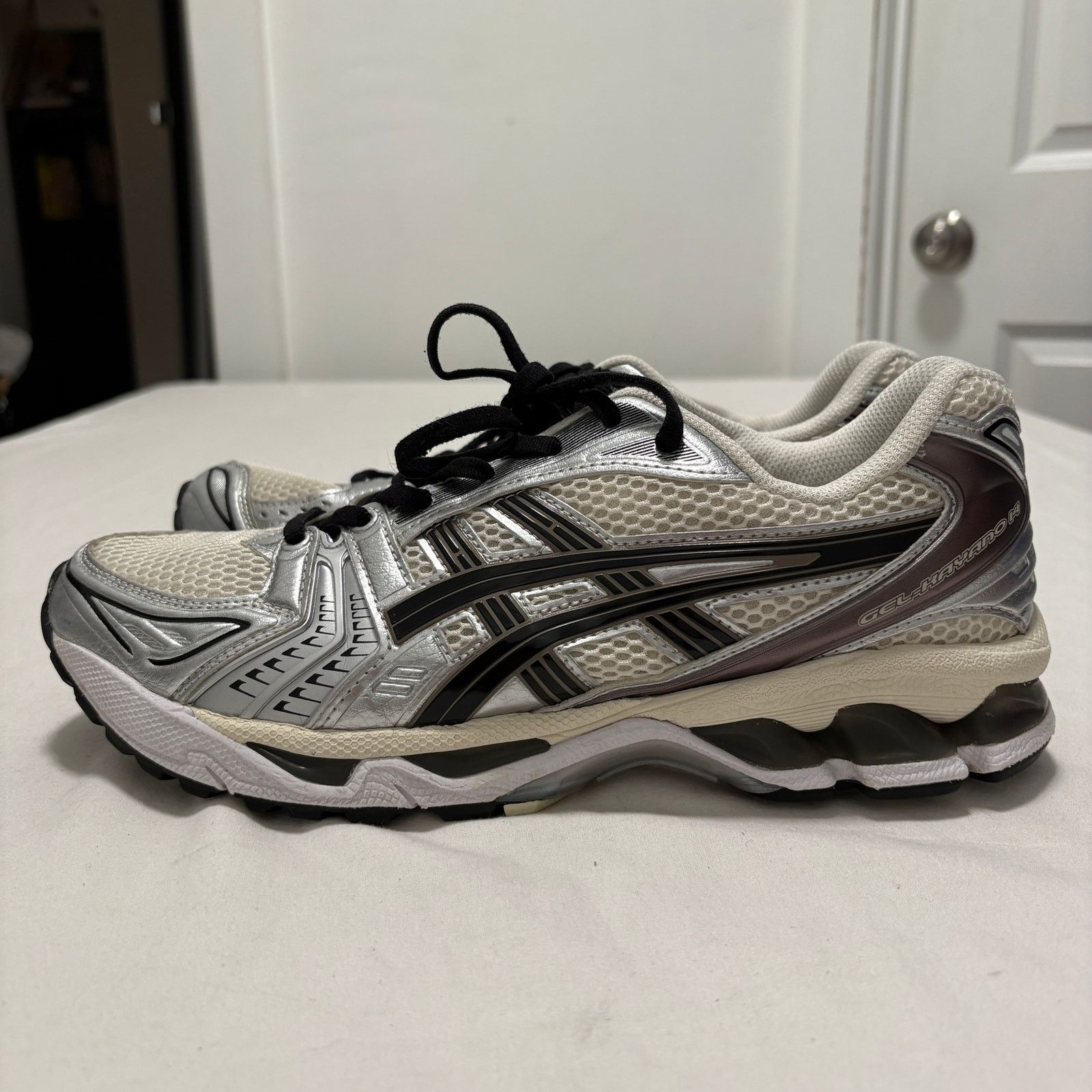 Asics ASICS Gel Kayano 14 Running Shoes Cream Black Size 8.5 Size US 8.5 / EU 41-42 - 3 Thumbnail