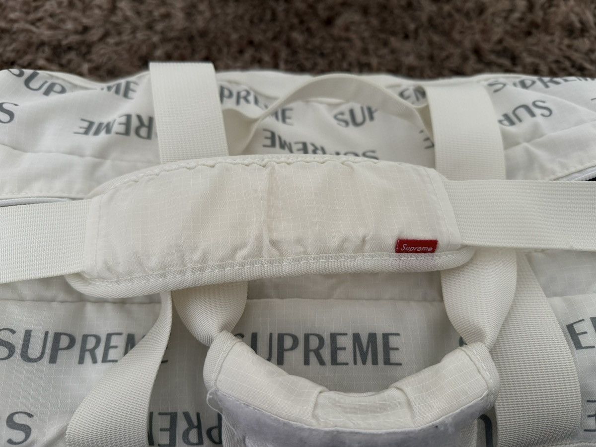 Supreme Supreme 3M Refflective Duffle Bag Repeat Pattern Size ONE SIZE - 6 Thumbnail
