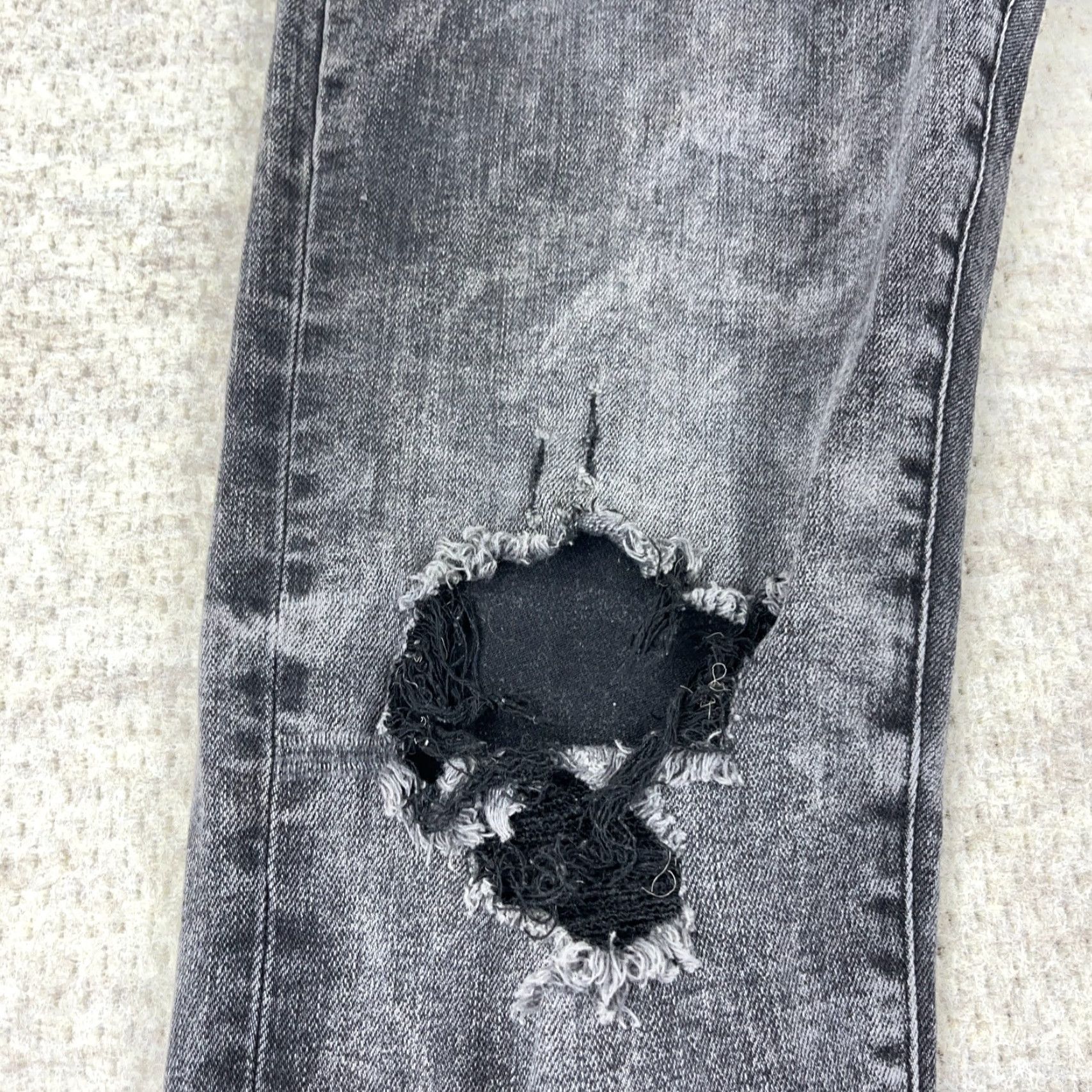 American Eagle Outfitters American Eagle Jeans Men 31x32 Slim Fit Straight Black Distressed Charcoal Wash 5-Pocket Denim Slim Modern Mens Size US 31 - 6 Thumbnail