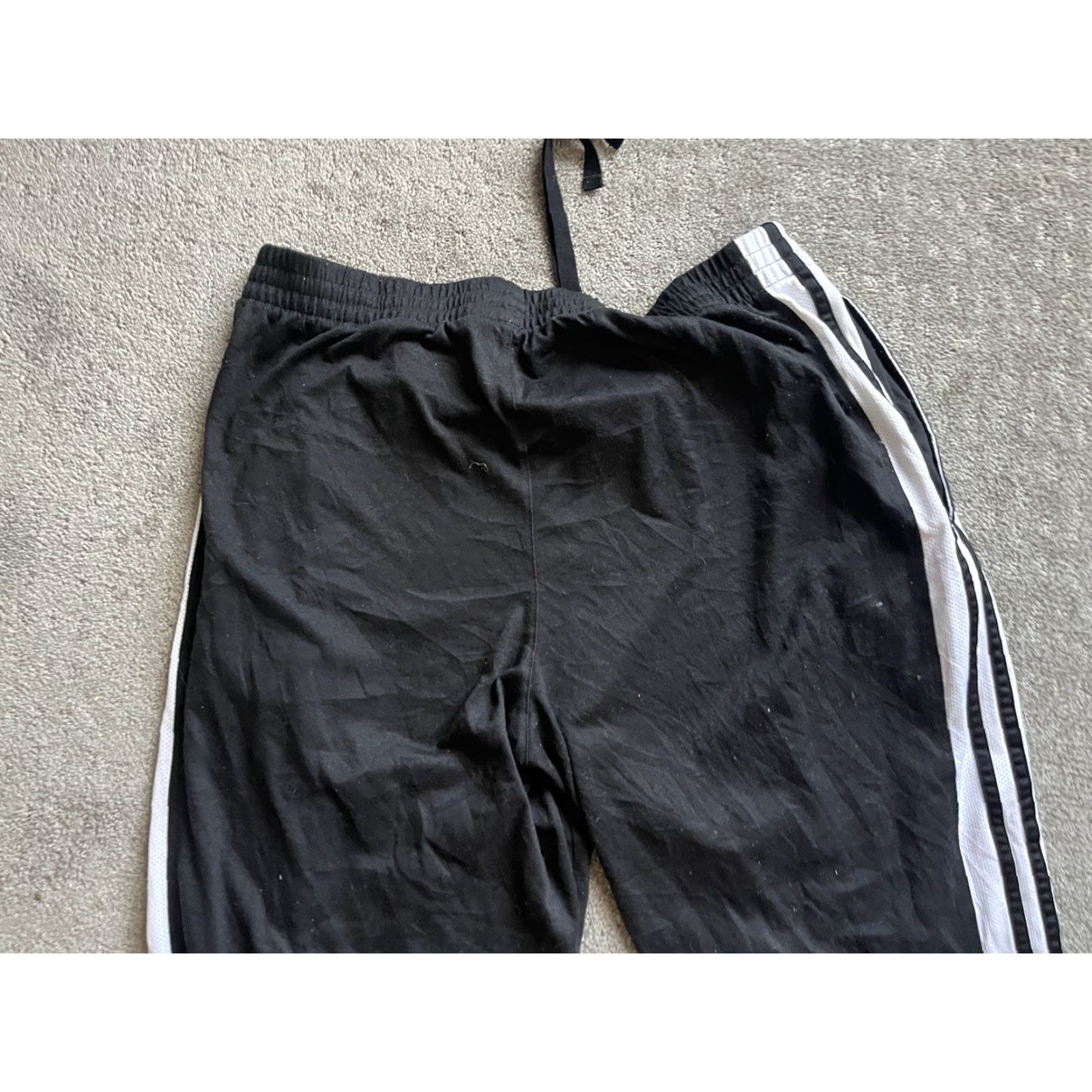 Adidas Adidas Sweatpants Pants Black w/ White Stripe Athletic Men Large Polyester L Size US 33 - 3 Thumbnail