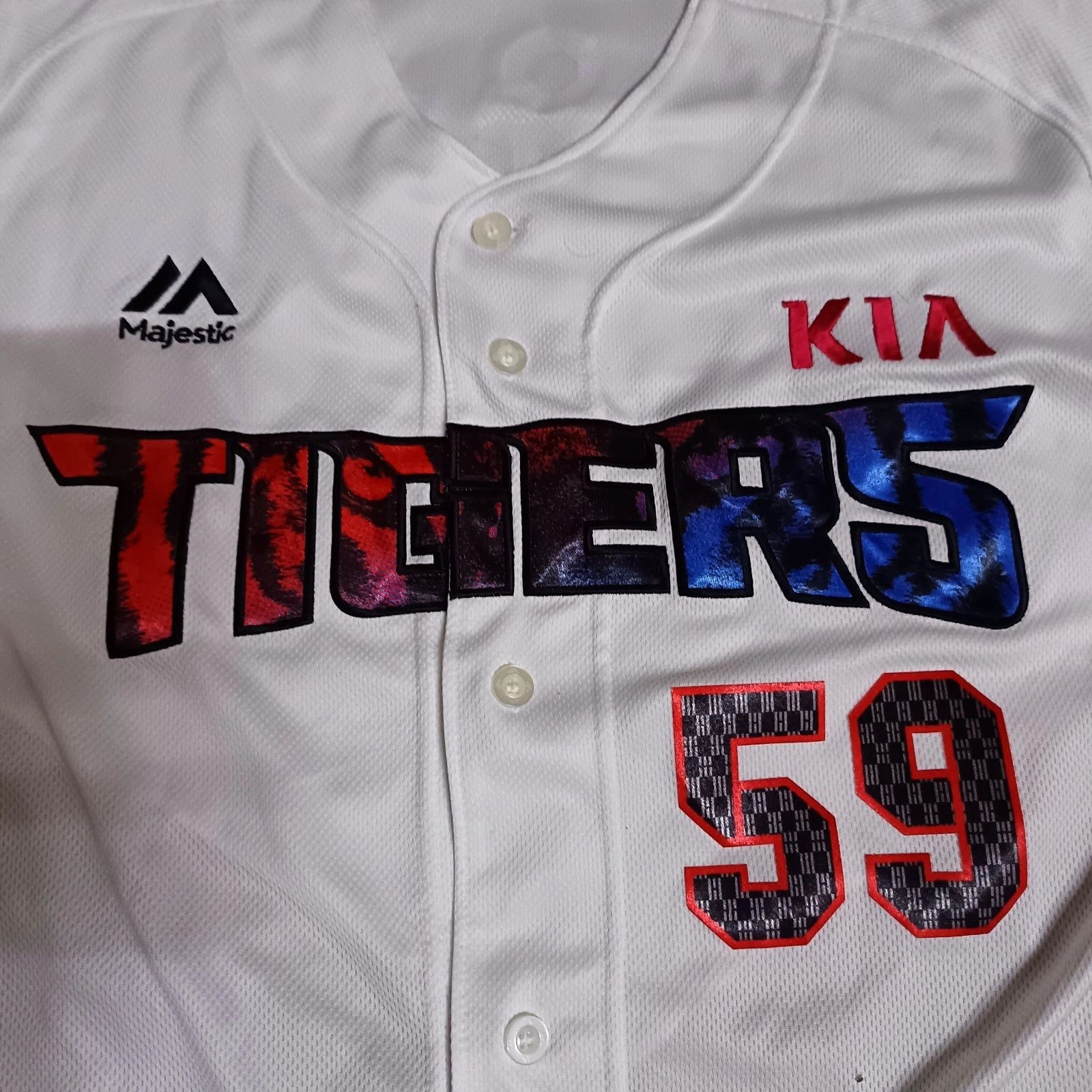 MLB Kia Tigers Kim Yoo-Shin KBO Korean Game Used Baseball Jersey Size US L / EU 52-54 / 3 - 2 Thumbnail