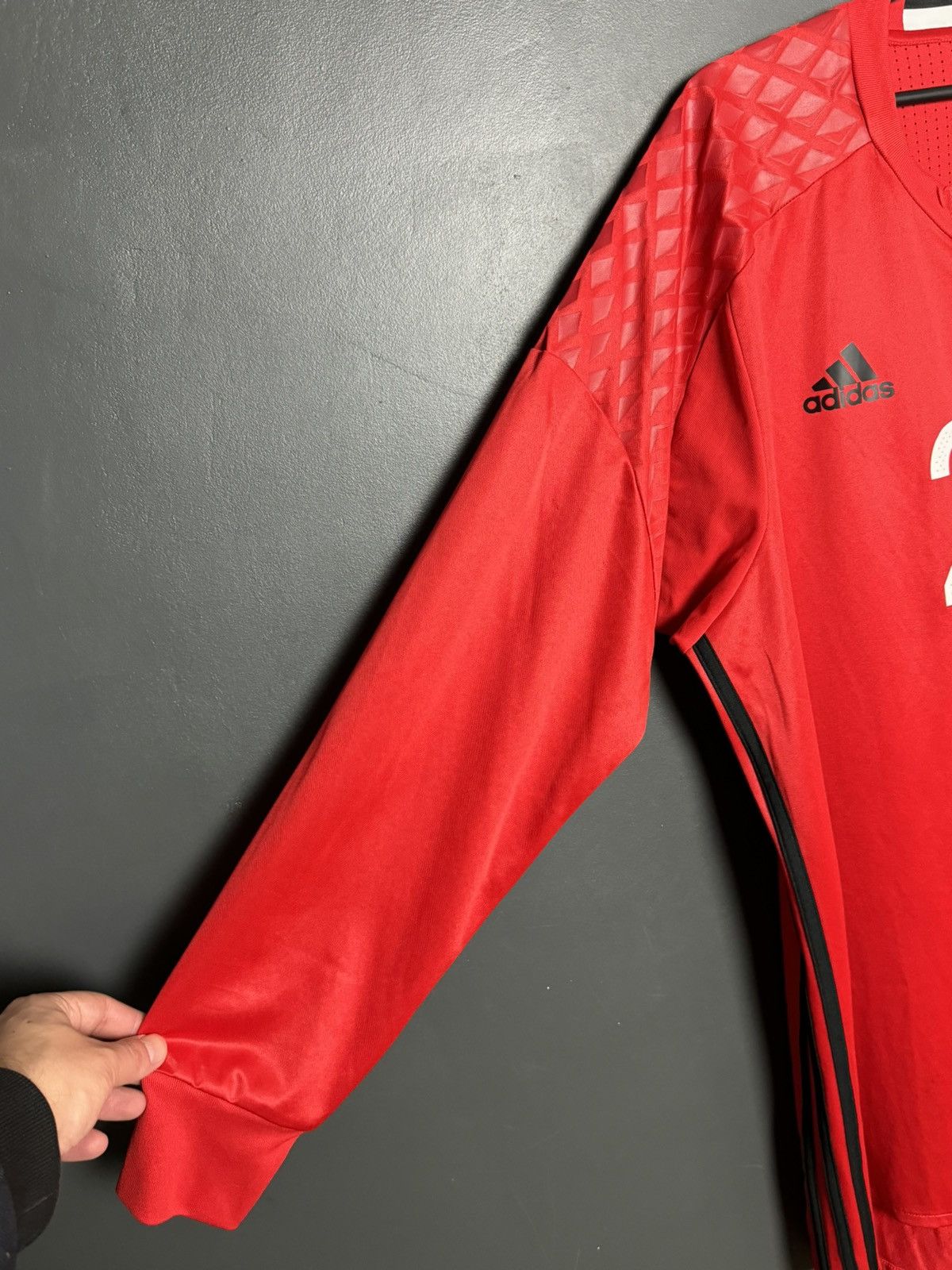 Adidas New Ukraine 15/16 Goalkeeper Player Issue Football Jersey Size US L / EU 52-54 / 3 - 5 Thumbnail