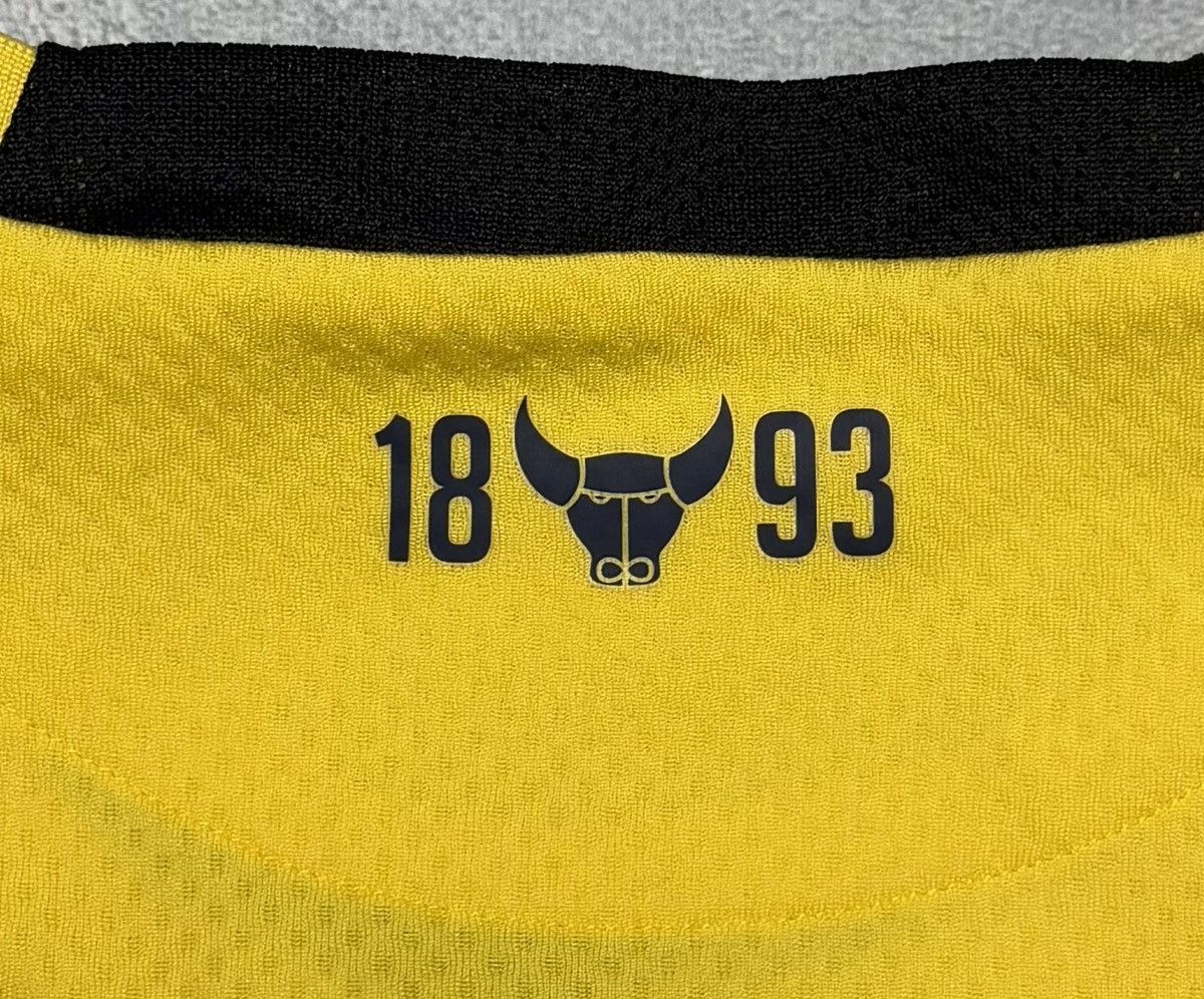 Macron Oxford United 2022 2023 Football Shirt Soccer Jersey Macron Size US XXL / EU 58 / 5 - 11 Thumbnail